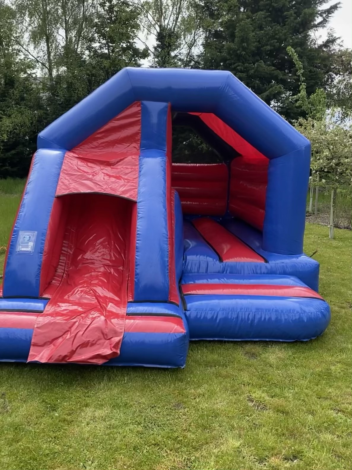 Combo Bouncy Castles - Hire in Saffron Walden, Cambridge, stansted ...