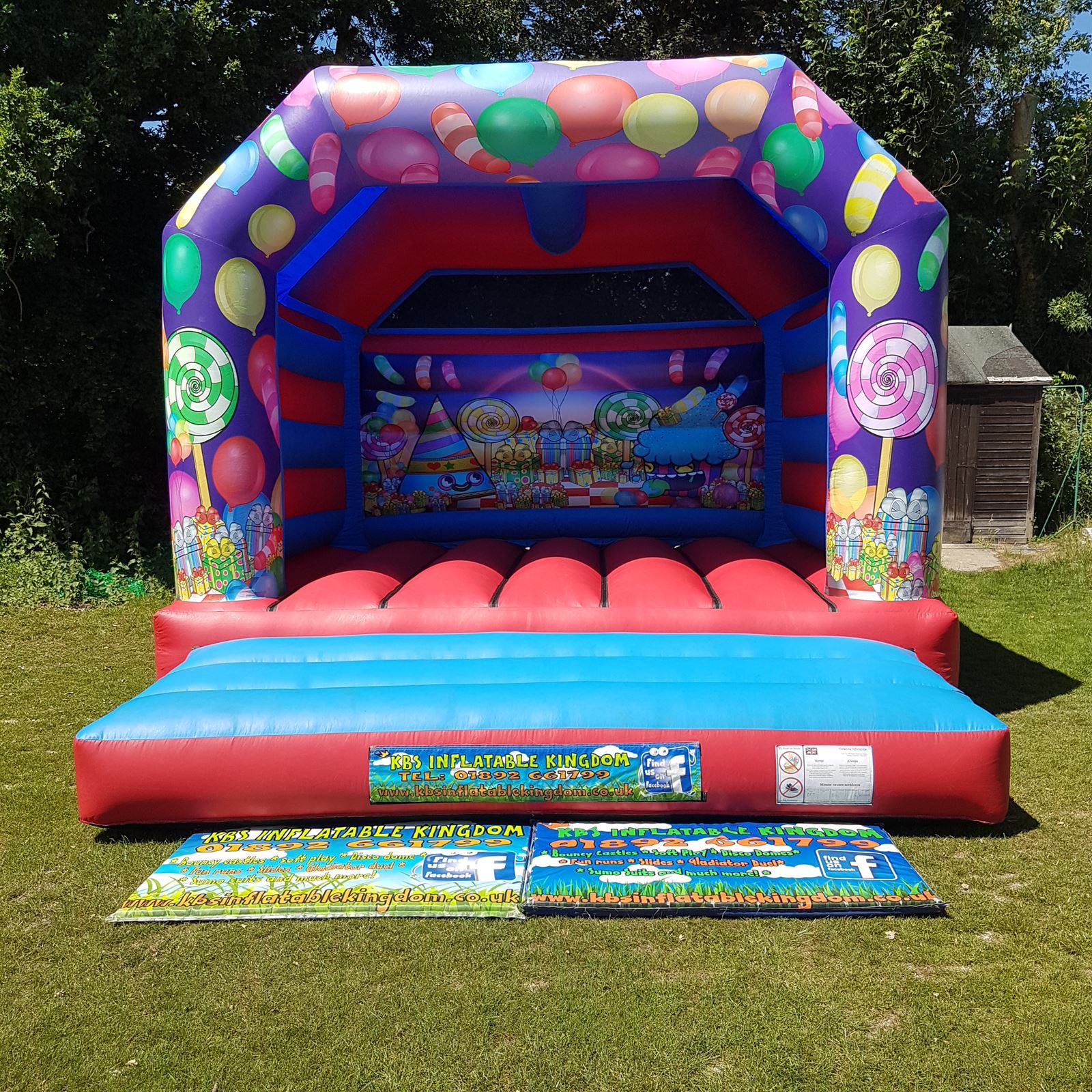 15 5ft X 15 5ft Adult Candy Bouncy Castle Bouncy Castle Hire In Crowborough Tunbridge Wells