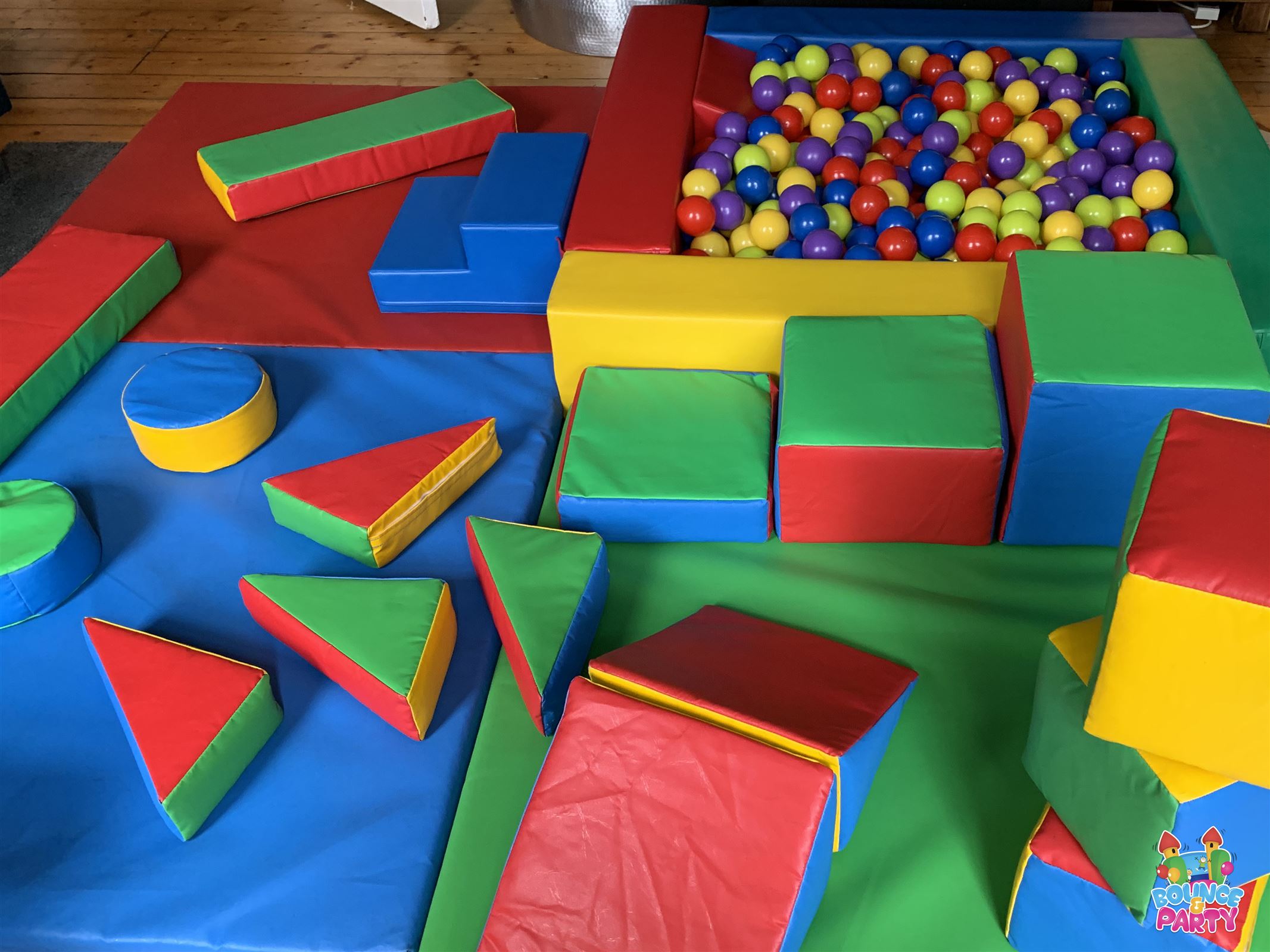 Soft Play Hire For Home Use - Bouncy Castles, Magic Shows & Children's ...