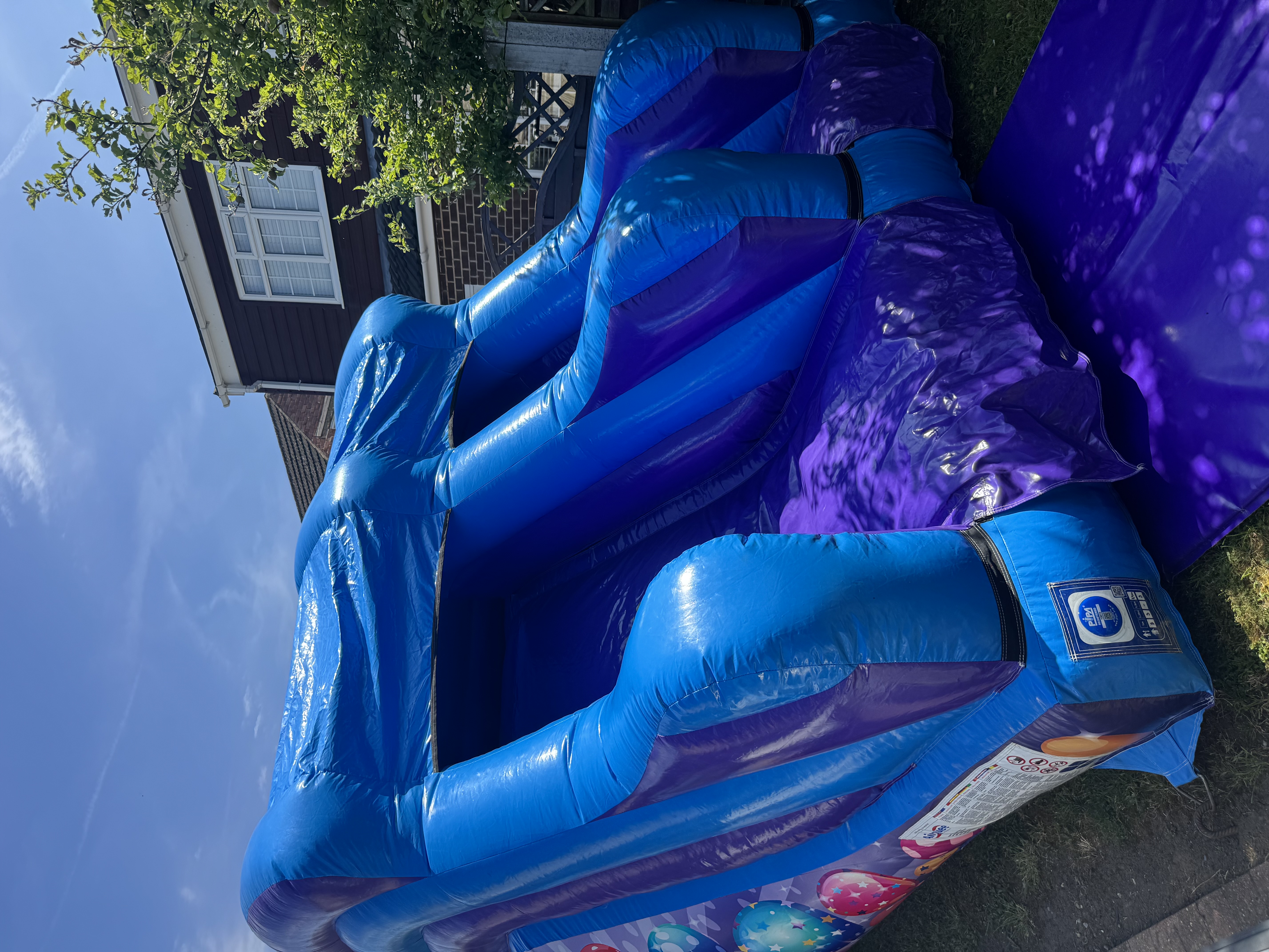 Bouncy Castles - Bouncy Castle and Party Game Hire in Huddersfield ...