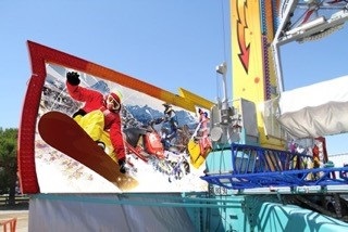 Air Max Extreme Theme Park Ride – Thrilling Adventure at Your Event