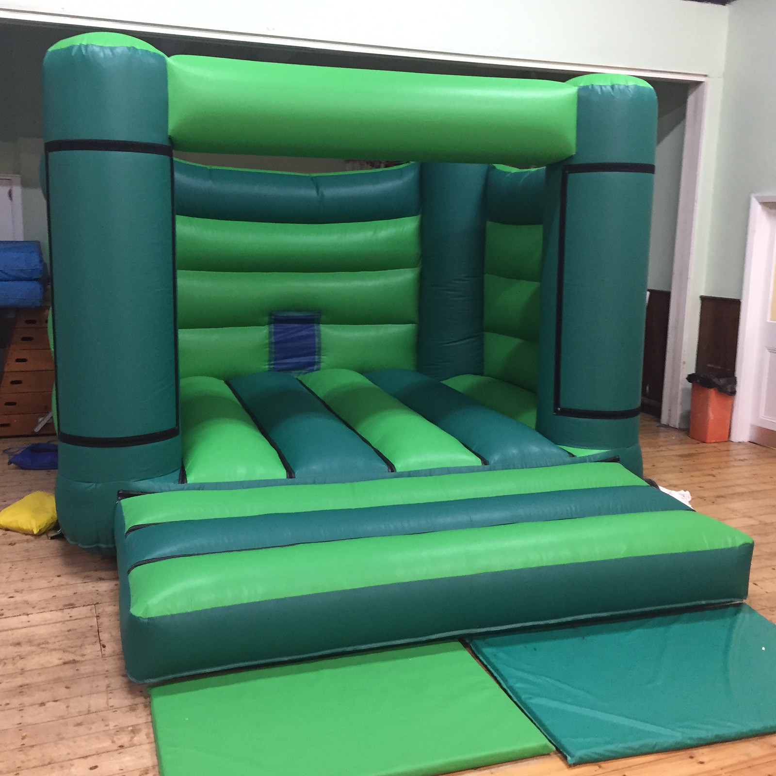 gf bouncy castle hire