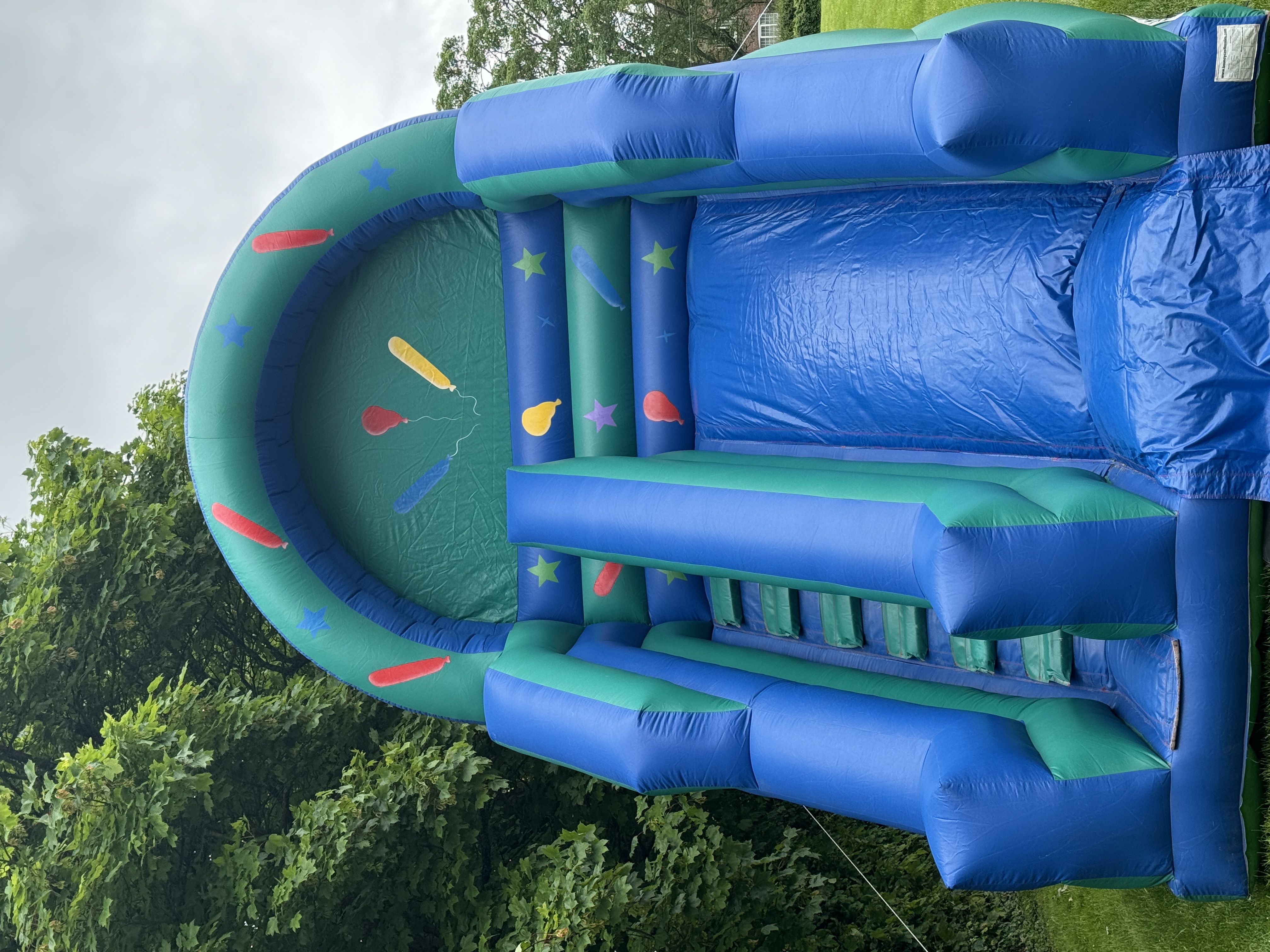 Huge Inflatable slide - Inflatable Hire in Ashford | Ashford Inflatable ...