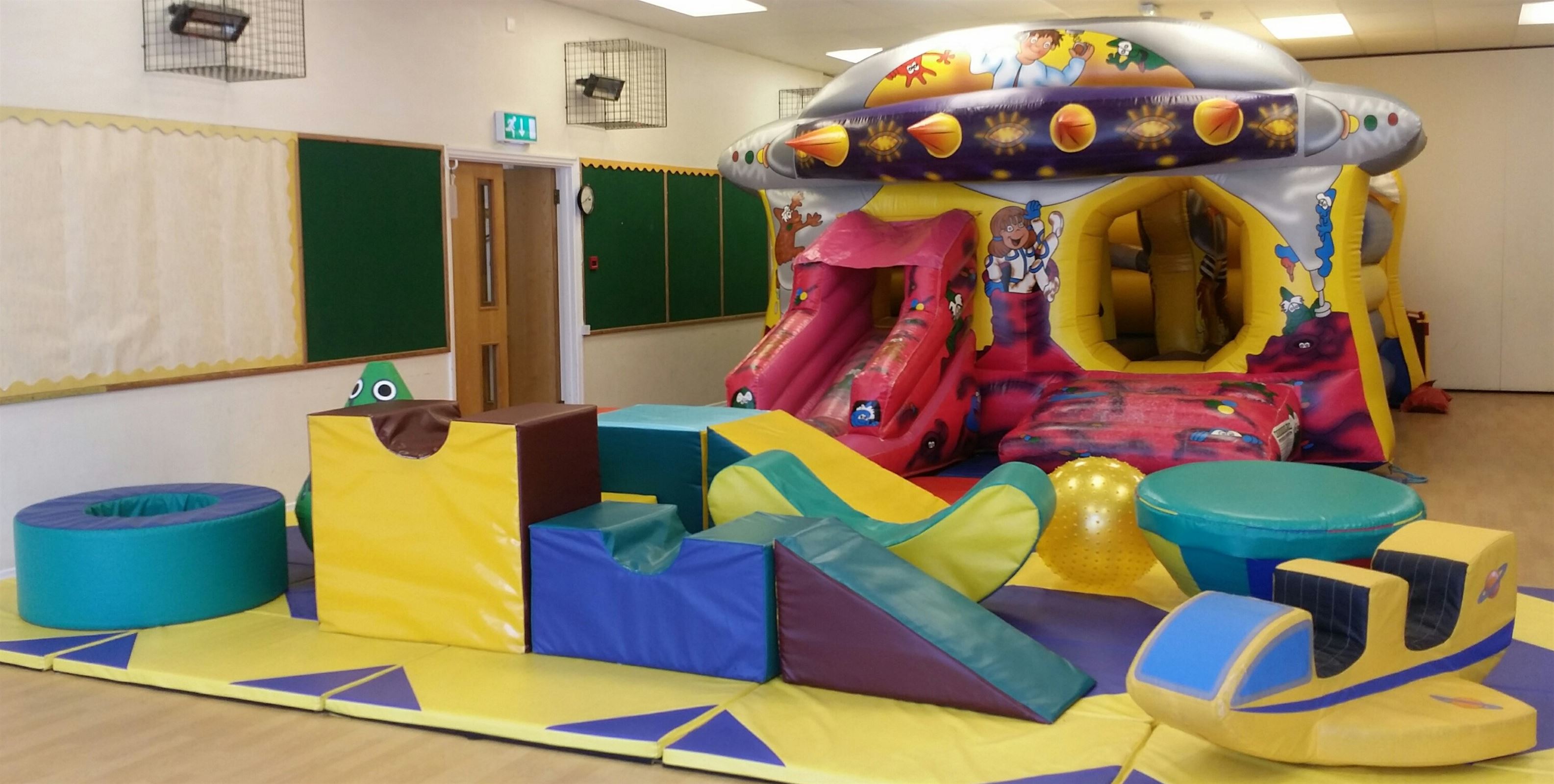 bounce-plus-party-packages-at-trinity-youth-centre-bouncy-castle