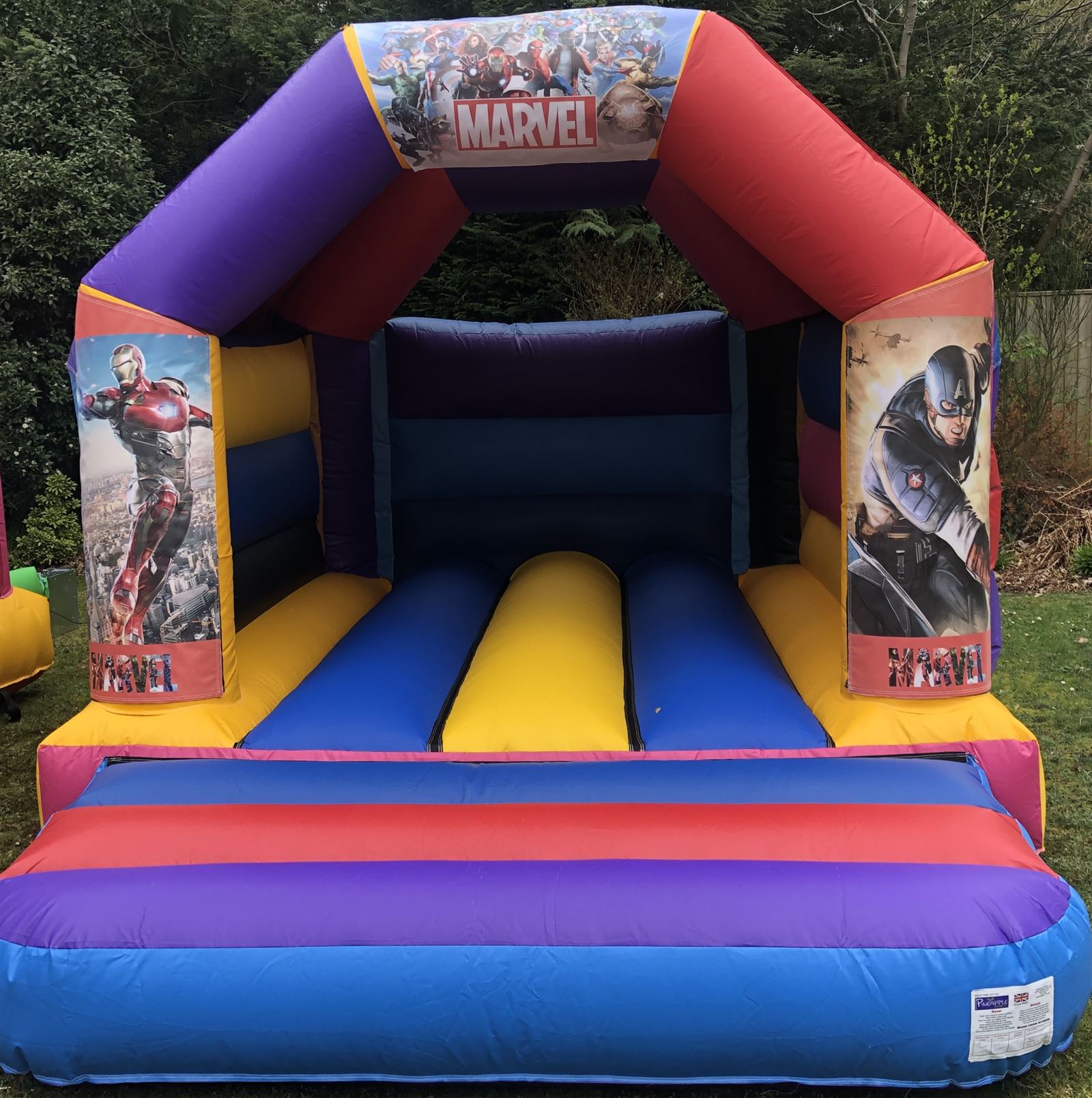 Bouncy Castles - Best Bouncy Castle Hire service in Hampshire | Galaxy ...