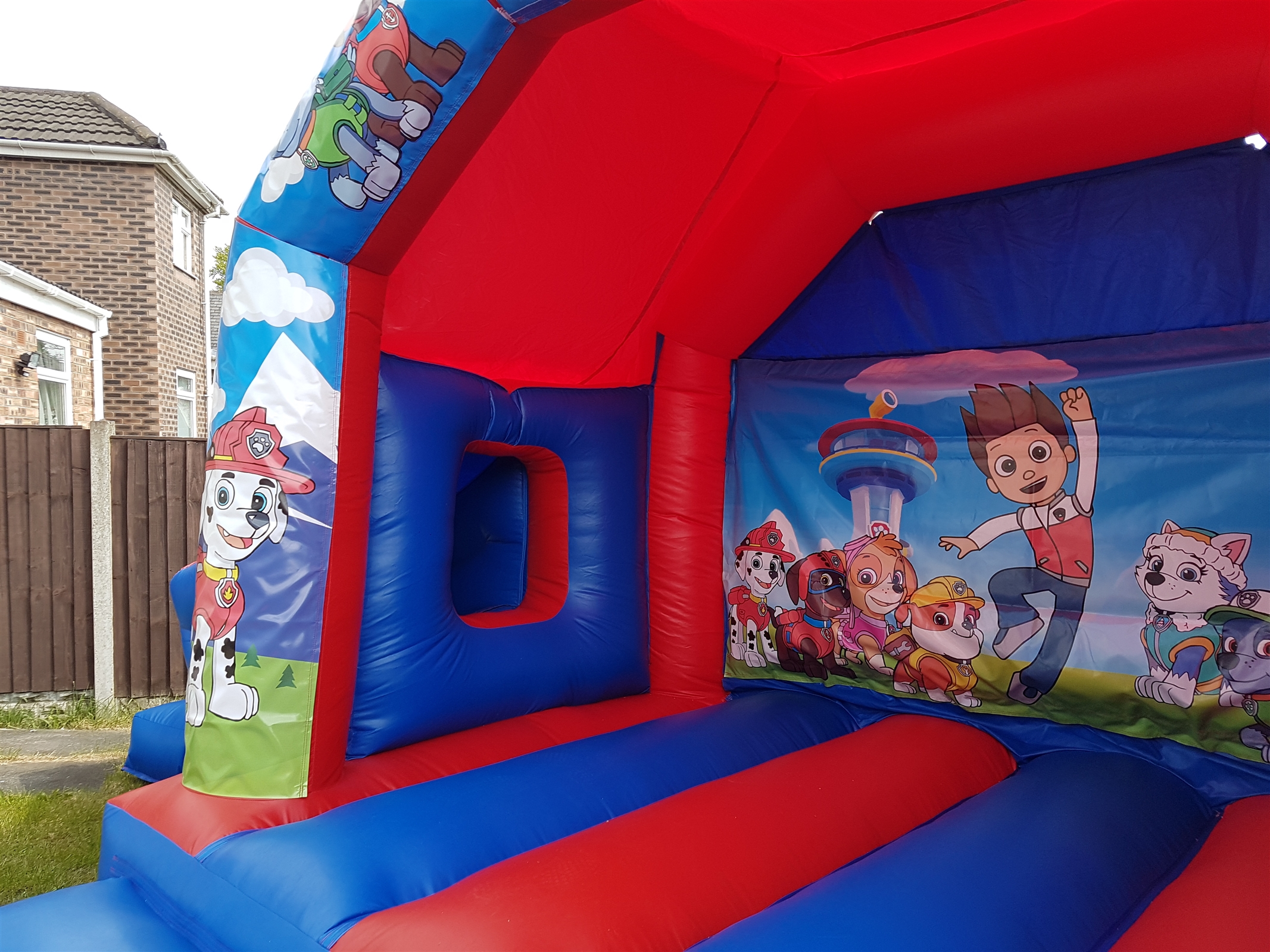 paw patrol bouncy castle