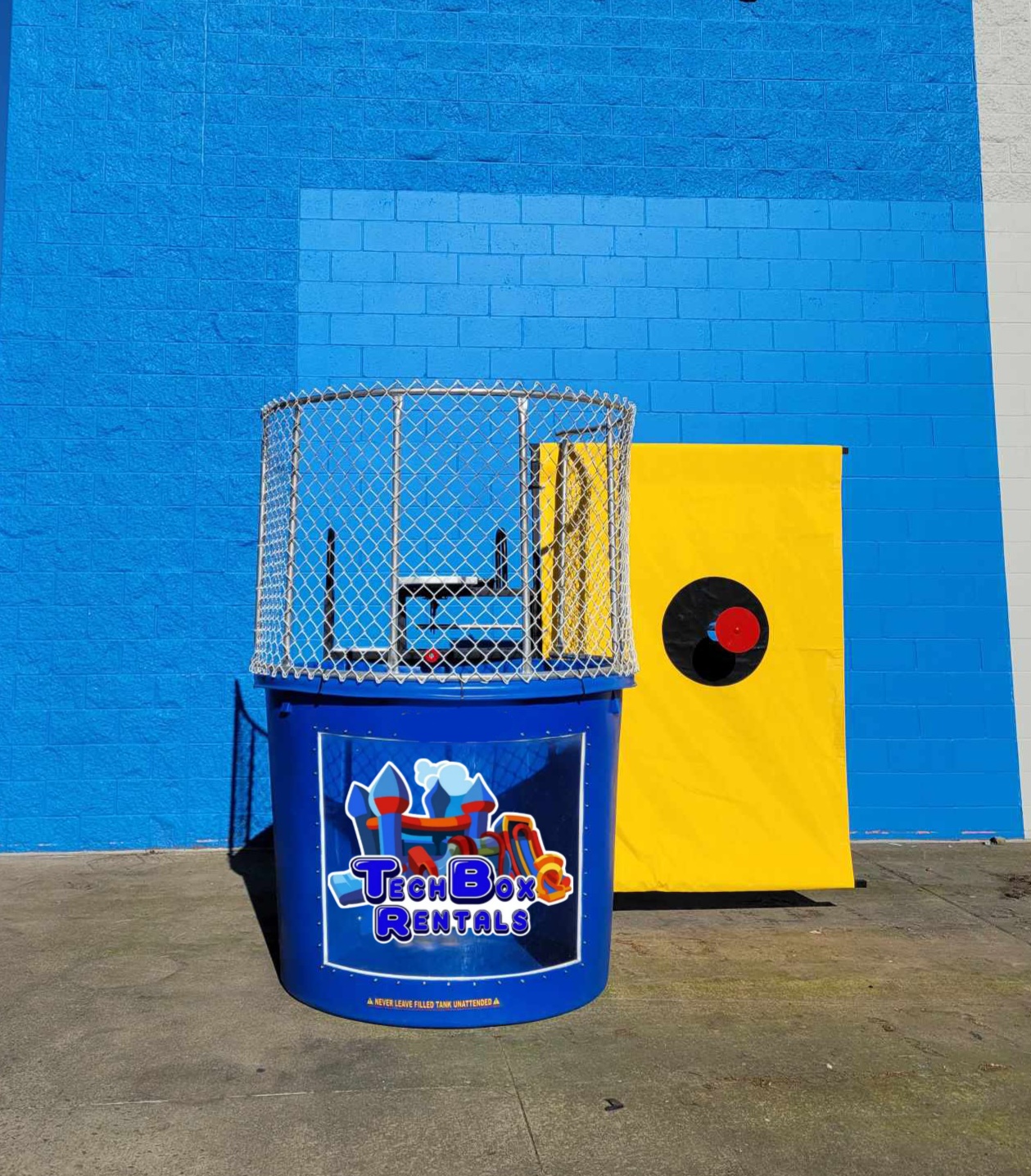 🎉Dunk Tank 🎉New Item Alert 🥳 - Hire in Kansas | Techbox Rentals