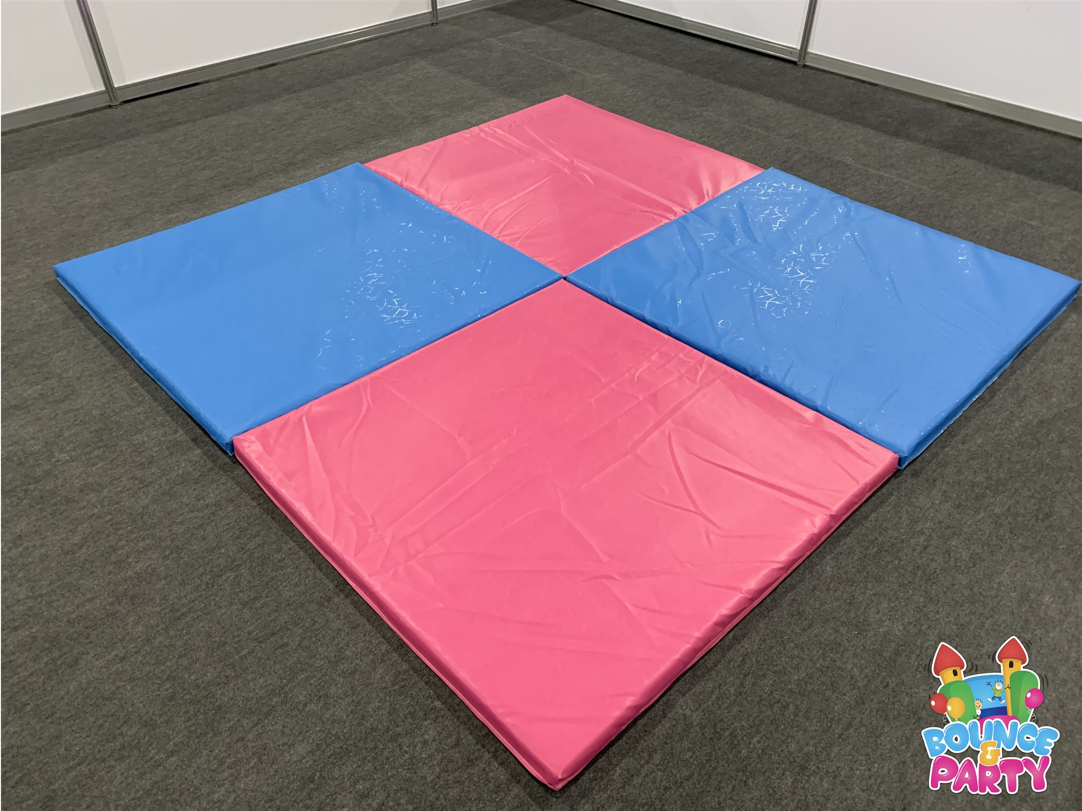 Soft Play Mats Bouncy Castles, Magic Shows & Children's Party
