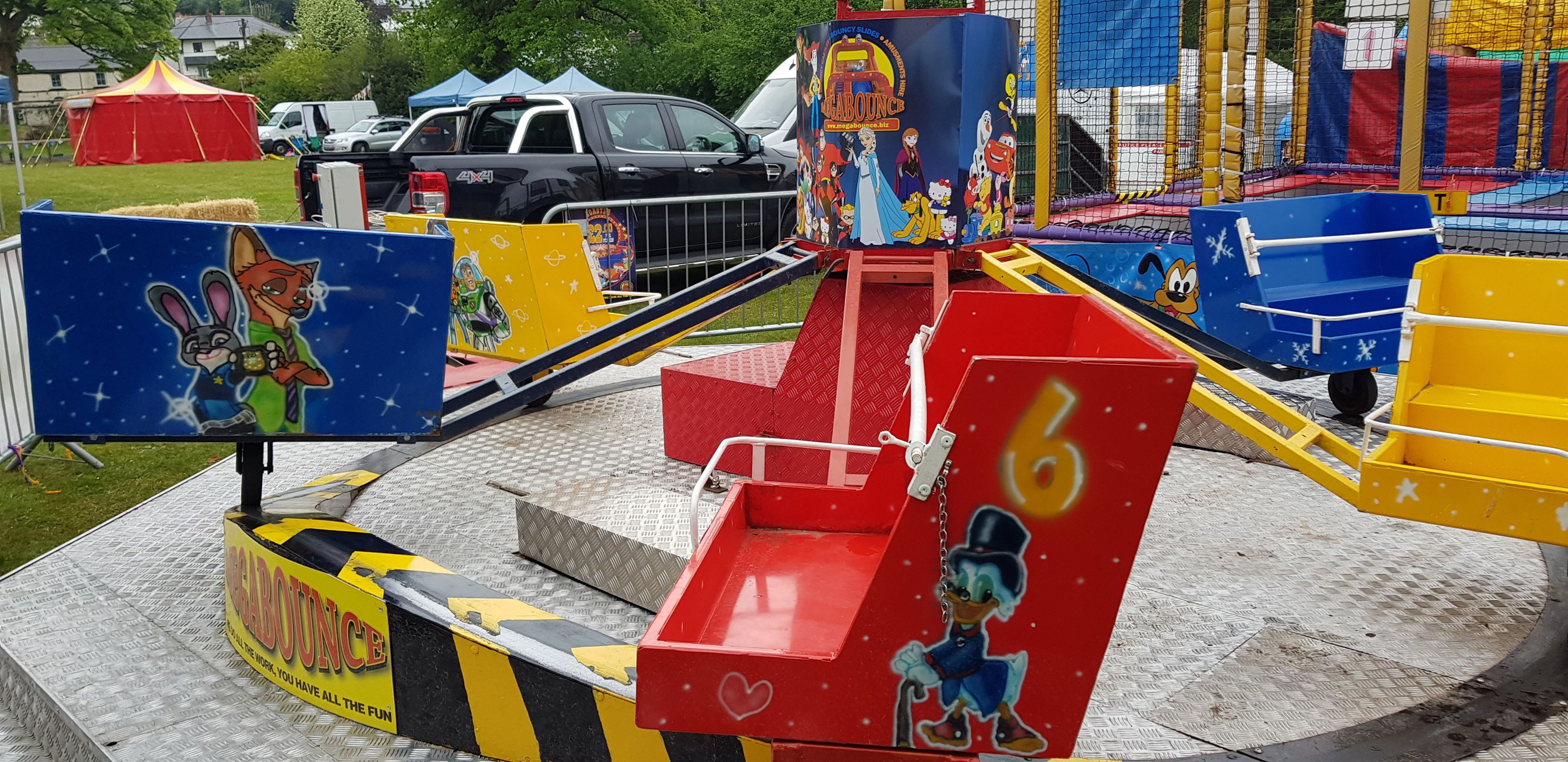 Fairground Rides - Bouncy Castle Hire in Ross-on-wye, Herefordshire ...