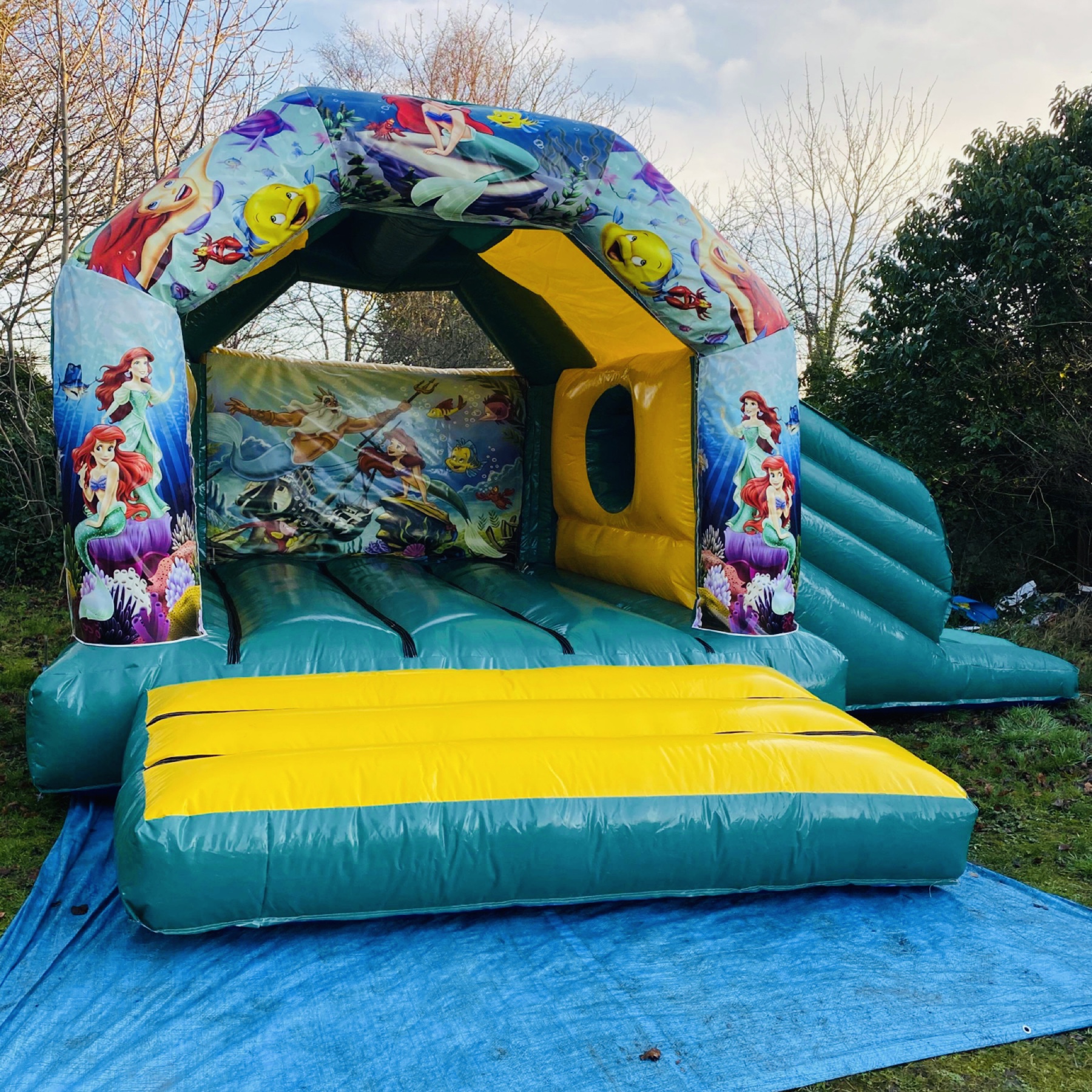 bouncy castle with slide to hire