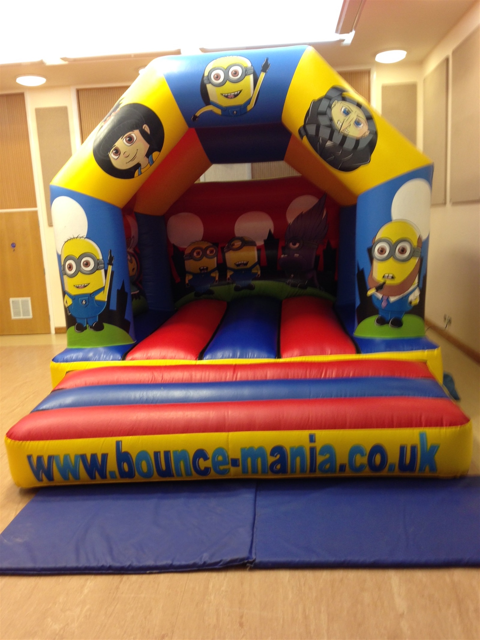 kidsplay bouncy castle