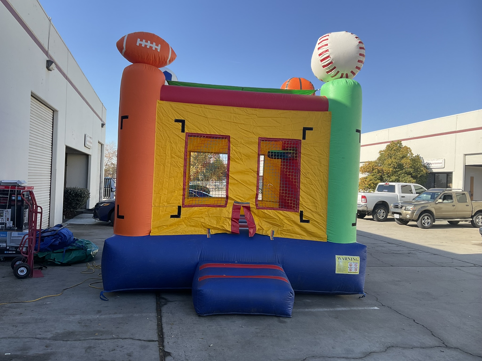 FOR SALE USED Sports Bounce House Best Bounce House Inflatables