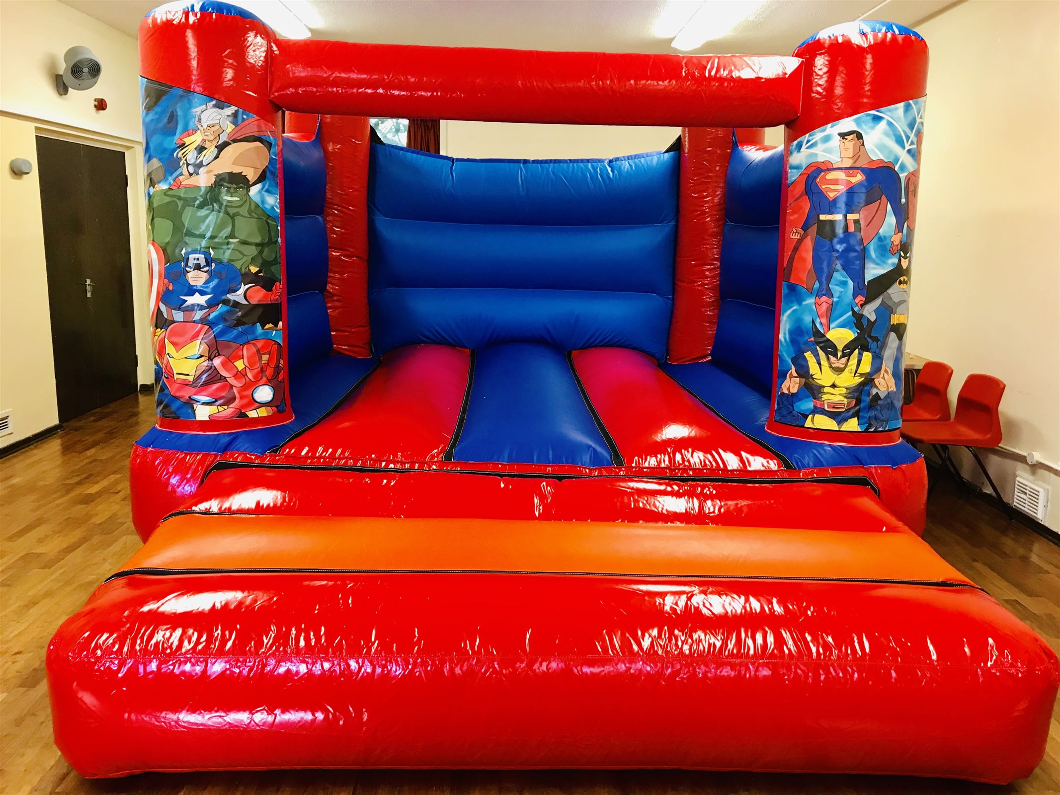 bouncy castle for 3 year old