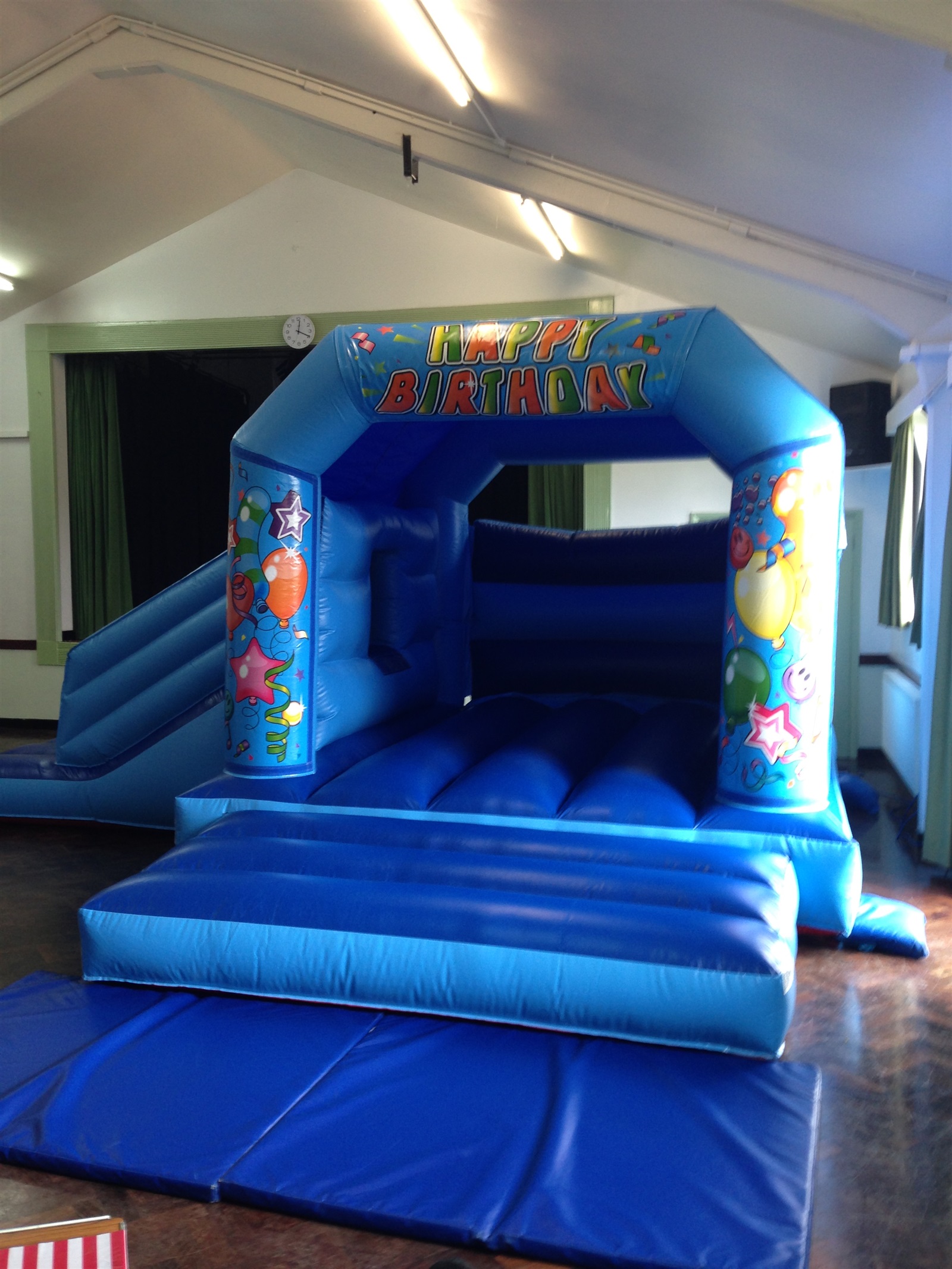 bouncy castles hire