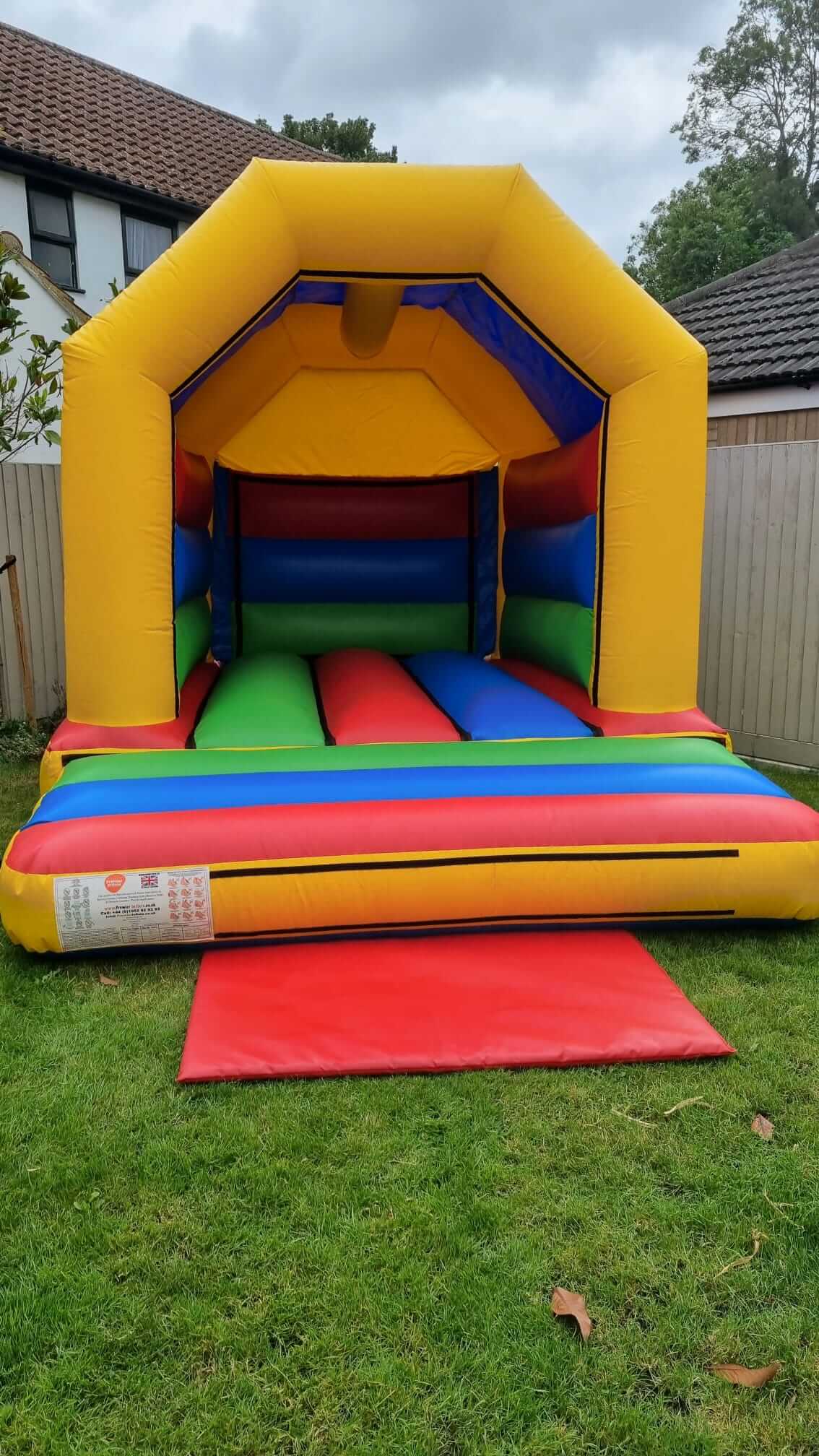 Multi Coloured Bouncy Castle - Best Hire service in Harlow | Jolly jump ...