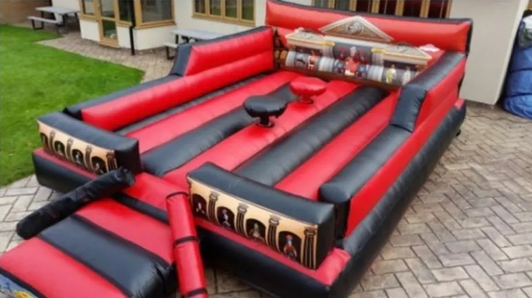 Inflatable Games Hire | Liverpool, Widnes & Runcorn