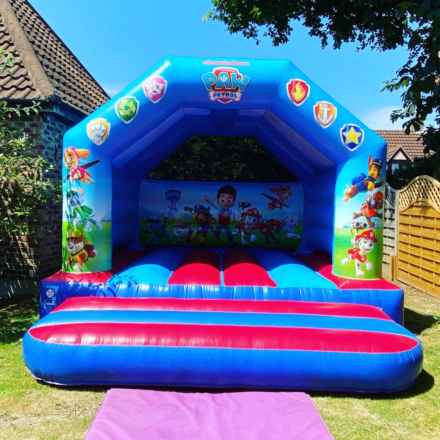 paw patrol bouncy castle