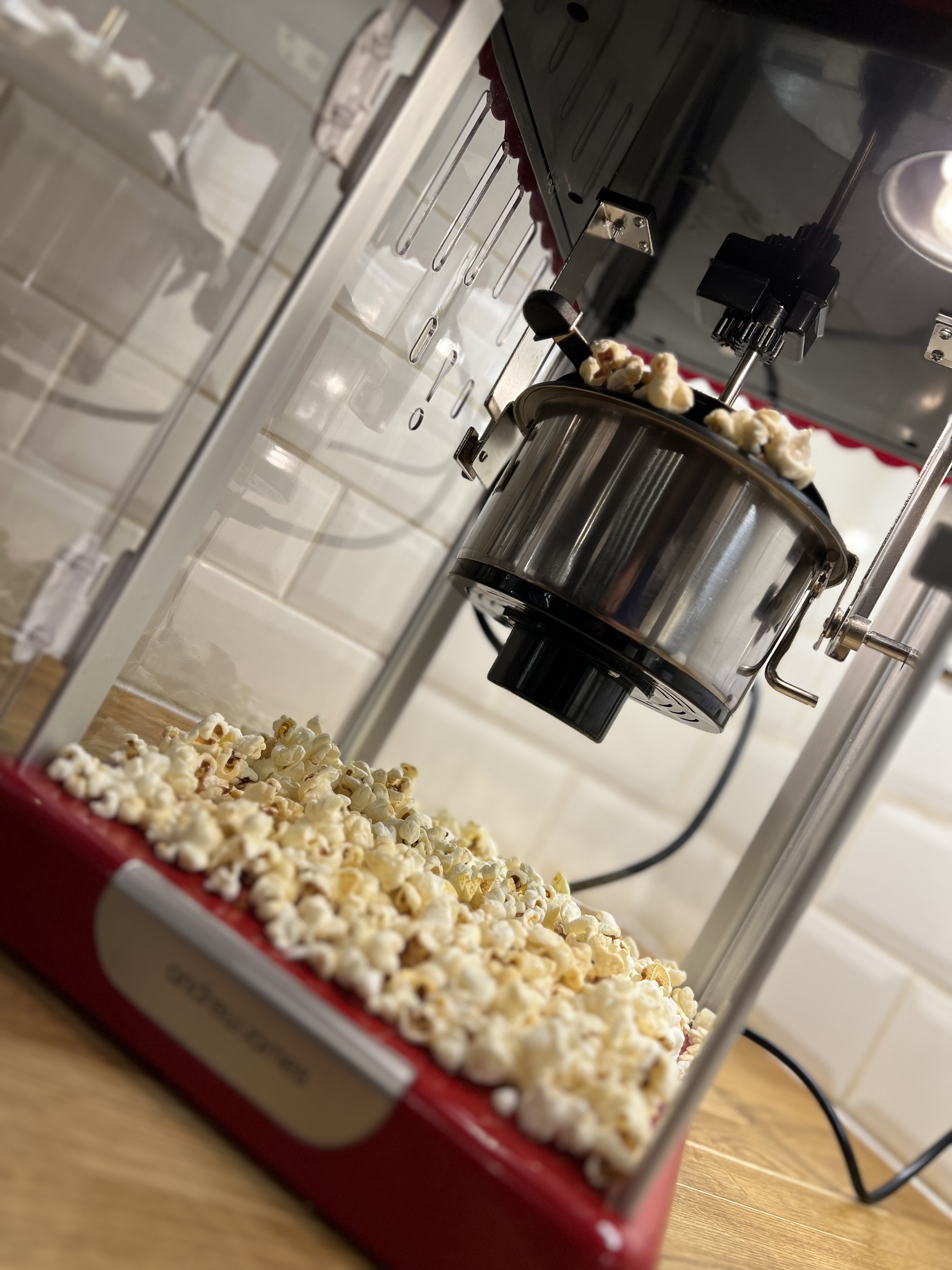 Popcorn machine Bouncy Castle Hire in Metheringham, Woodhall Spa