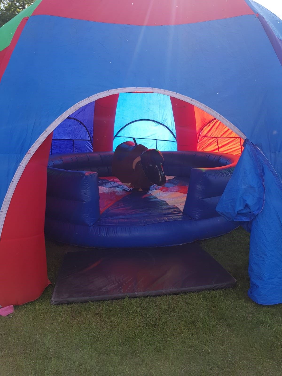 inflatable marquee icerinks.co.uk in UK