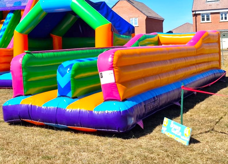 Kings Bouncy Castle Cheltenham Inflatable bungee run