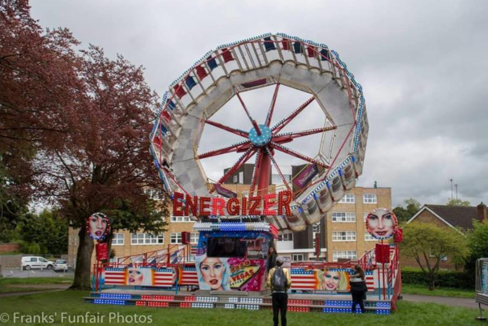 Round Up Meteorite Thrill Rides Funfair Fairground Hire