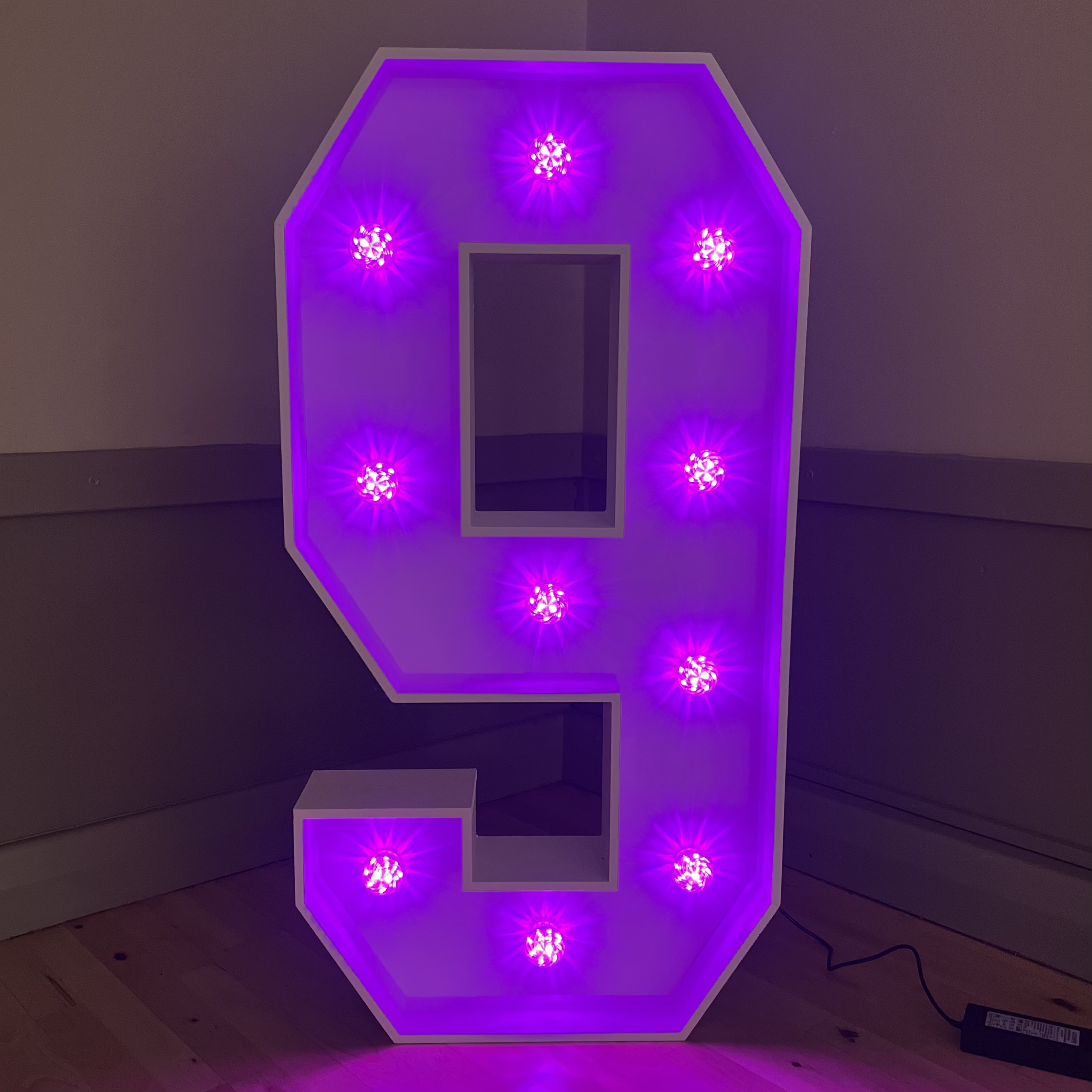 Light-Up LED Number 9 - Bouncy Castle Hire in Crowborough, Tunbridge ...