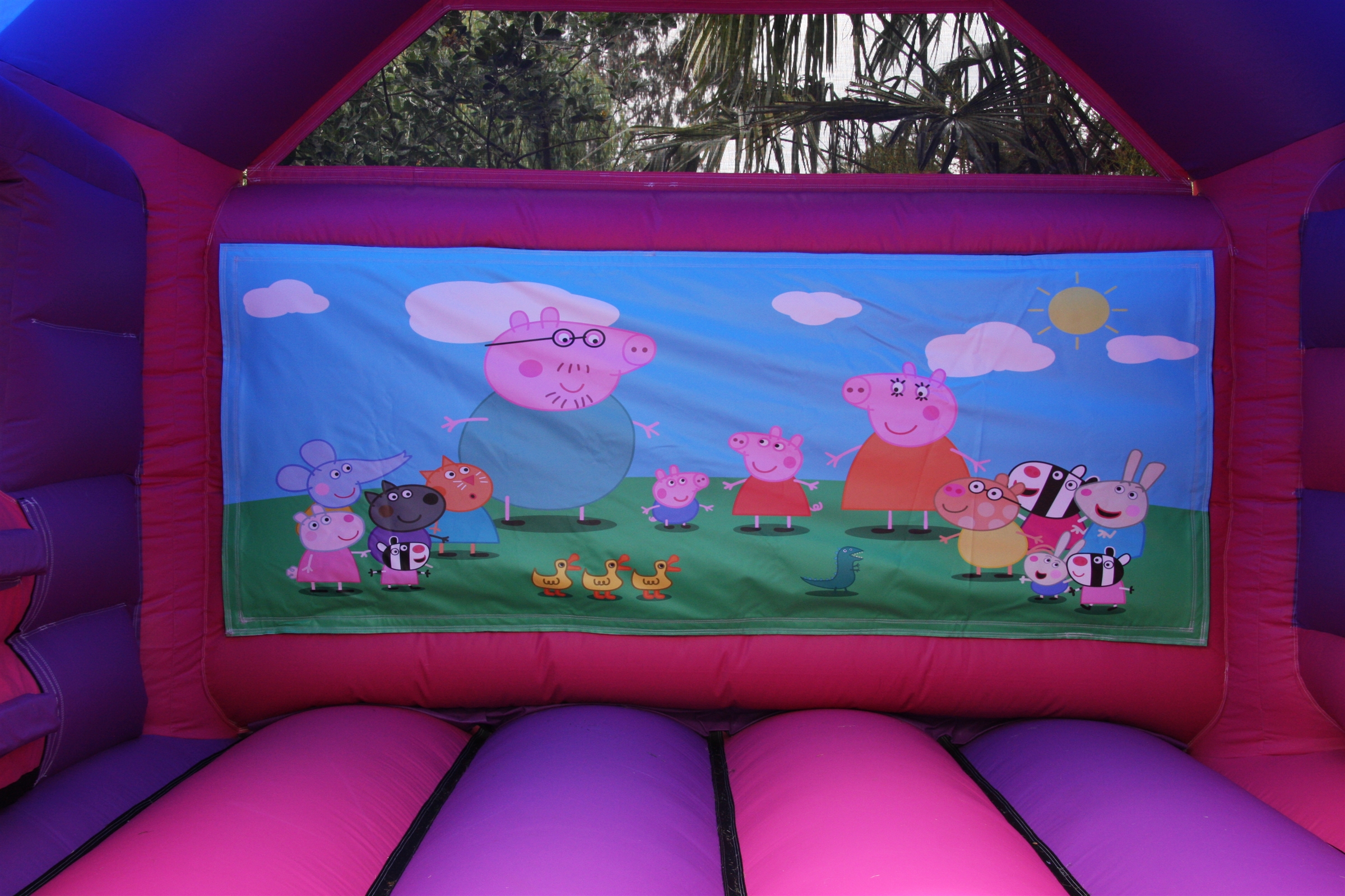 peppa pig bouncy castle hire