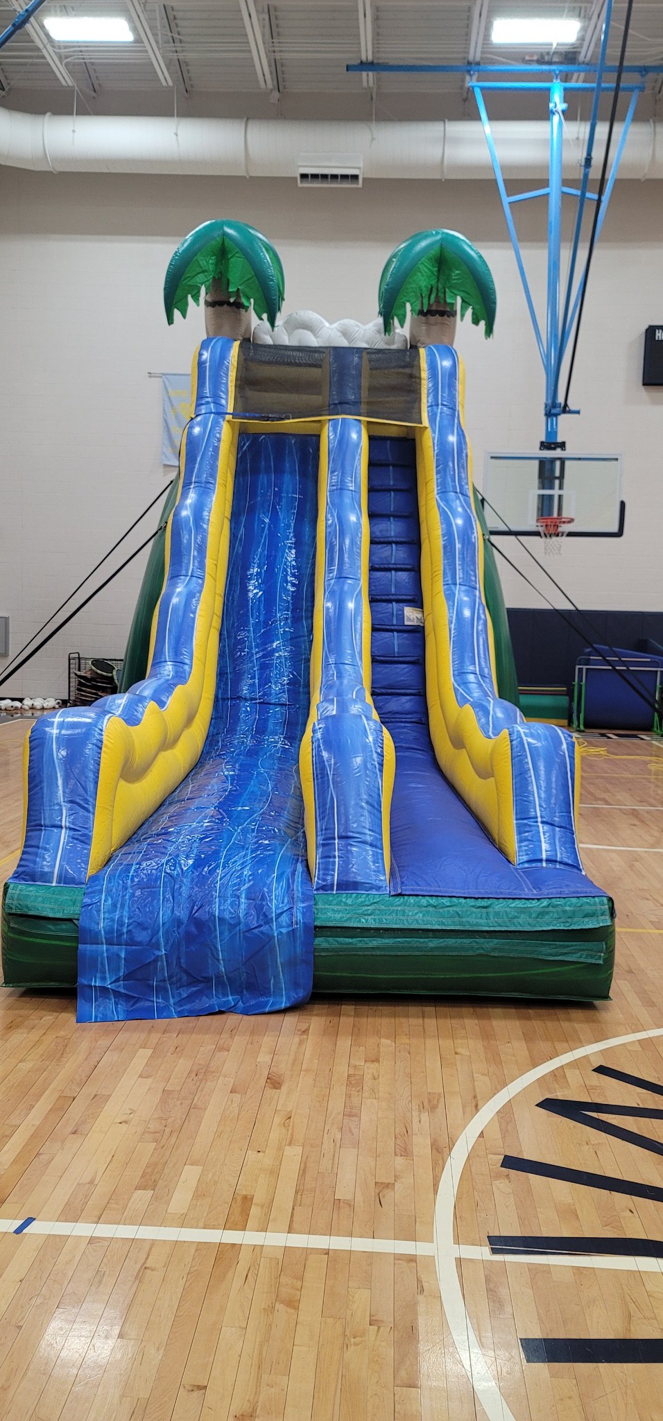 Dry Slides Inflatables in Campbellsville, Elizabethtown, Danville, Greensburg