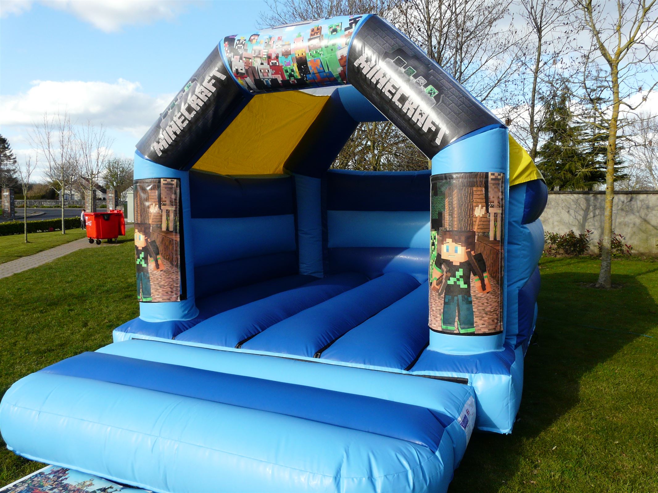 minecraft bouncy house