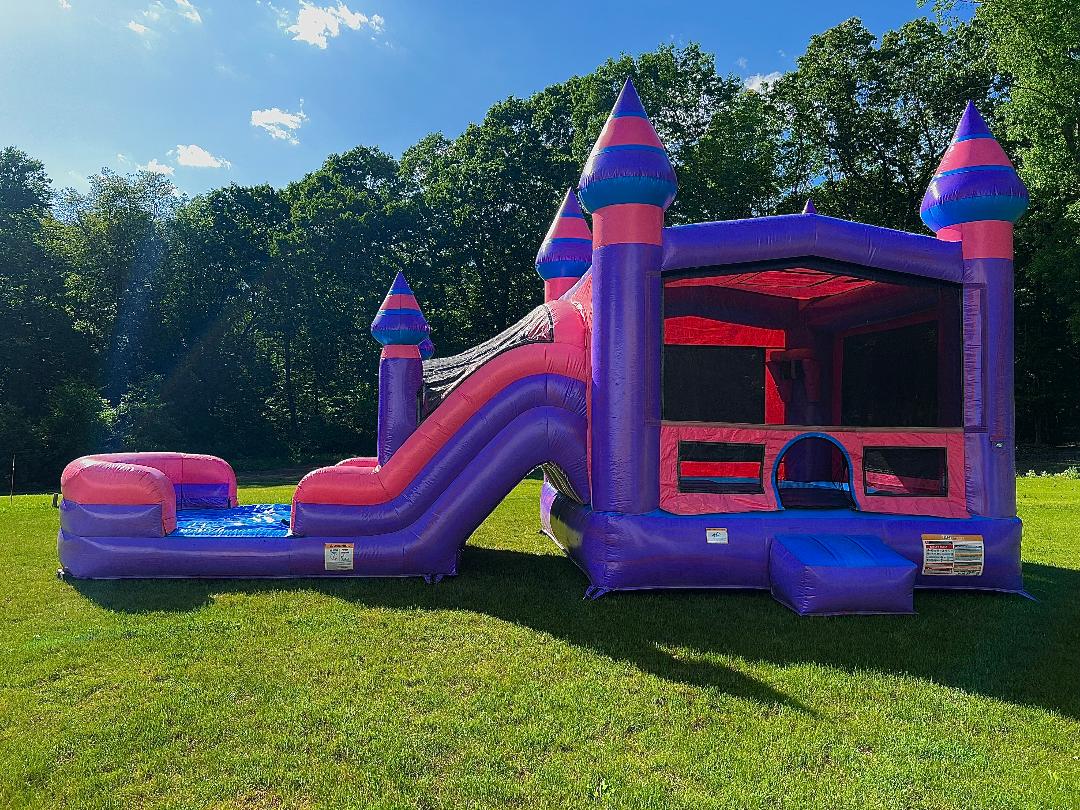 Combo Bounce Houses - Rental in Ct | Bouncemania Rentals