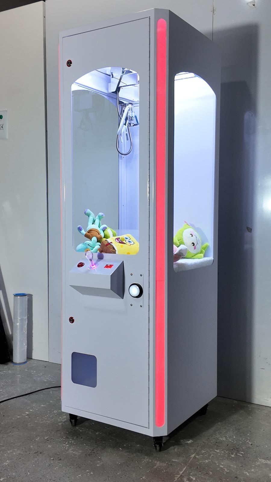ARCADE GAMES AND IPS - Bouncy Castle Hire, Rodeo Bull hire, Slush ...