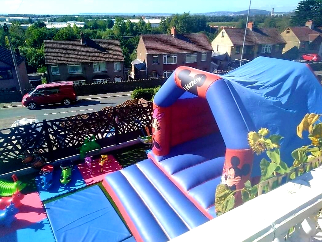 11ftx15ft Bouncy Castle, Softplay And Ride Ons - Bouncy Castle Hire In ...