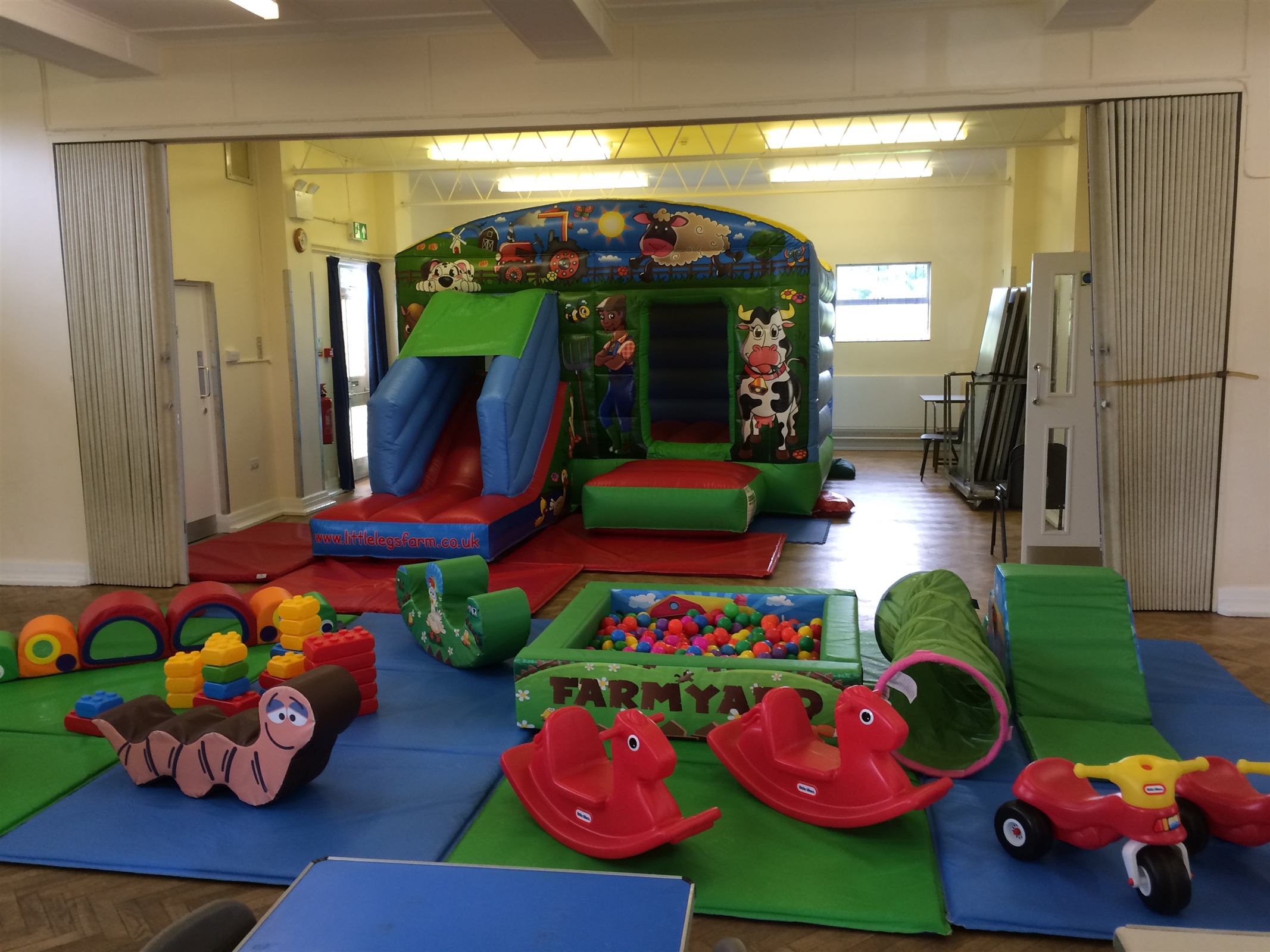 package-1-baby-farmyard-soft-play-bouncy-castle-hire-soft-play