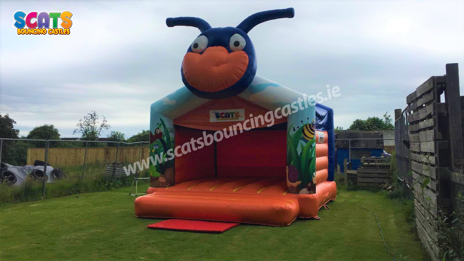 bouncy castle size