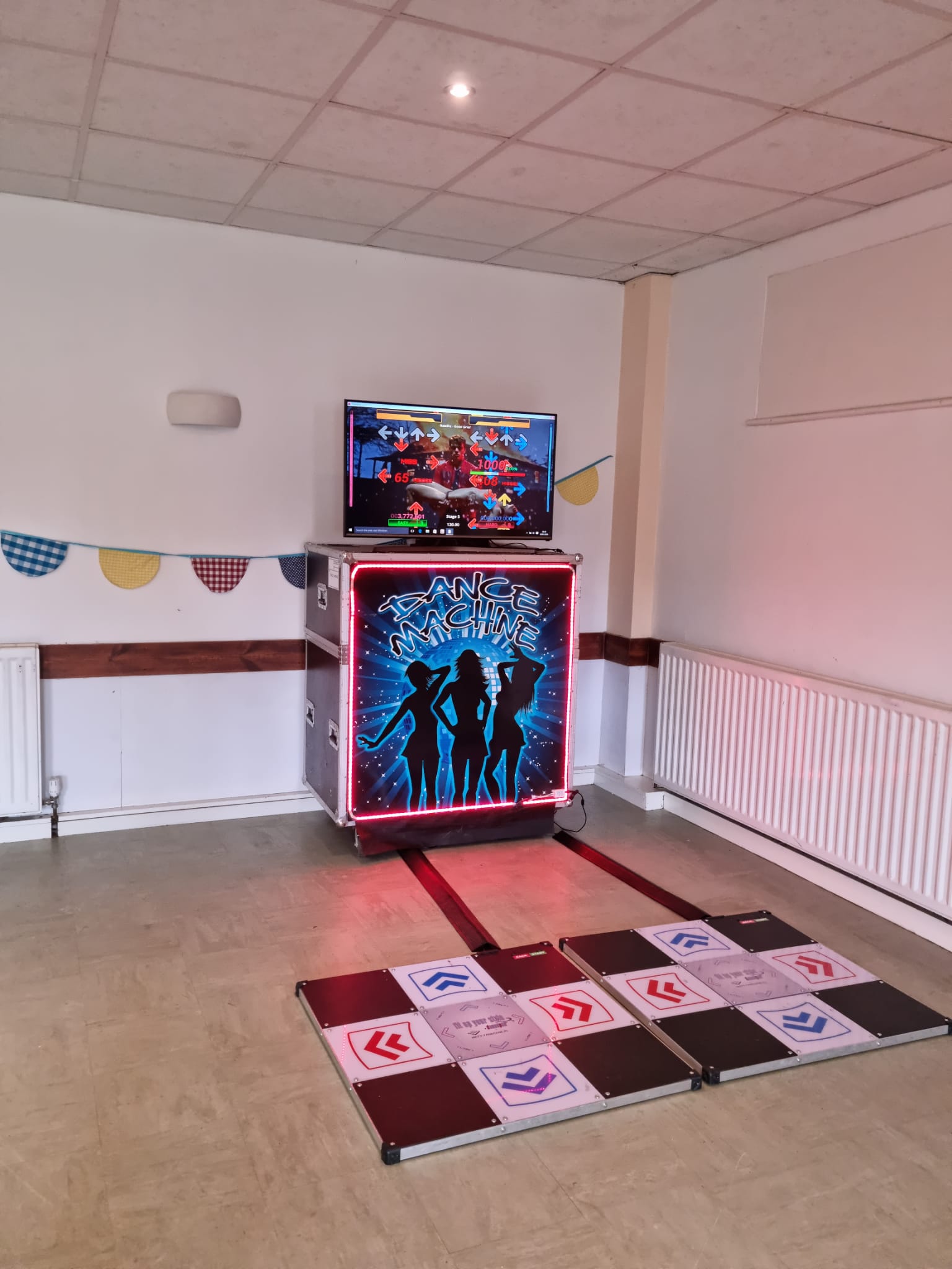 Dance Machine Hire,Arcade Dance Machine, Rent DDR Machine,Essex,London
