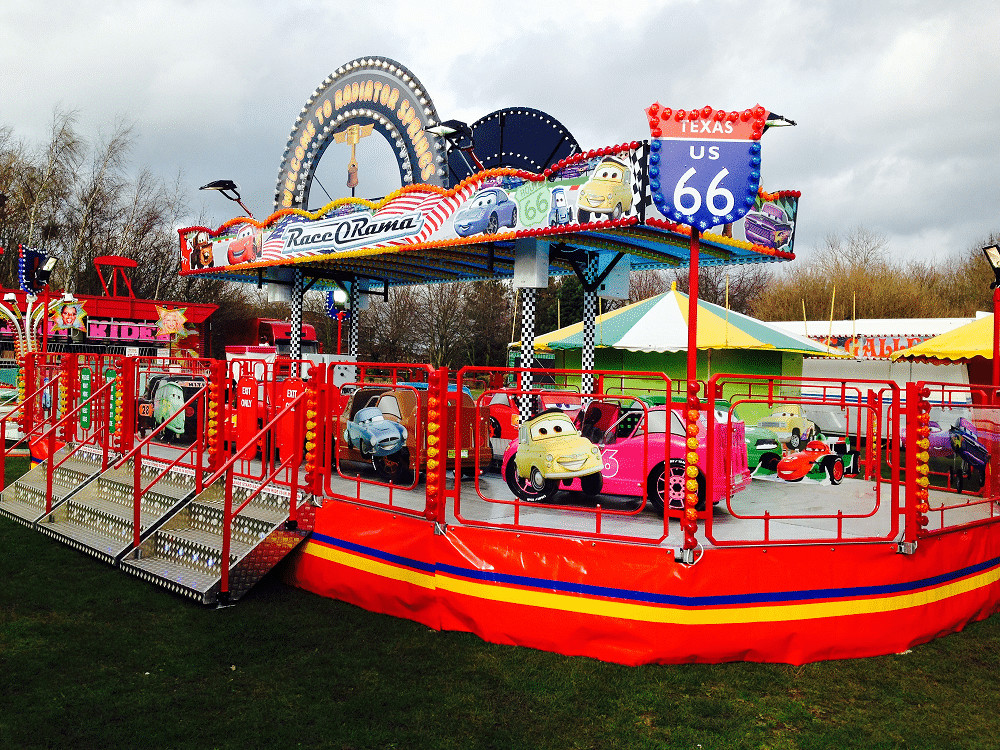 Family Attractions & Funfair Rides Hire Fun Days