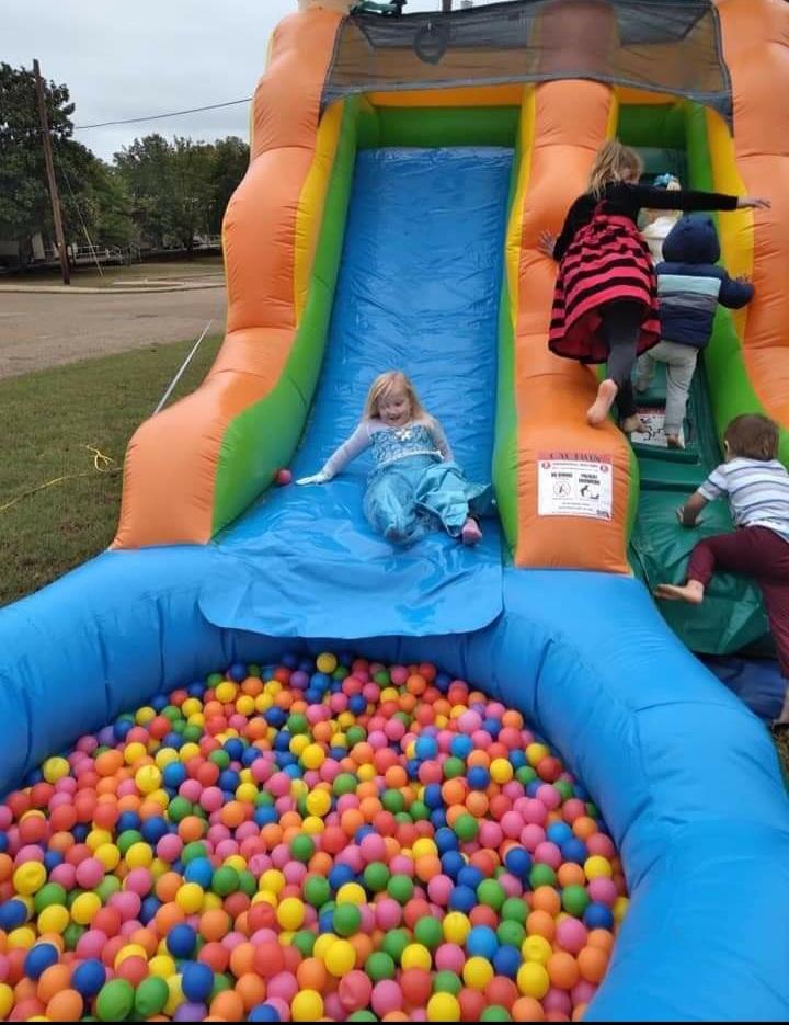 Huge multicolor combo with slide/pool Rentals in Newark Nj, Edison Nj