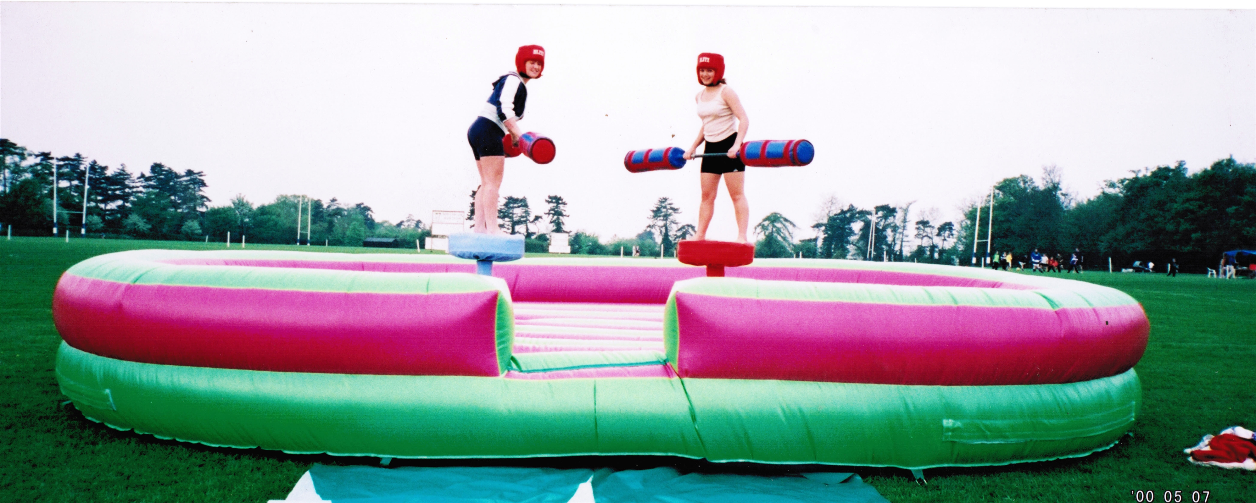 md sports gladiator jousting challenge set