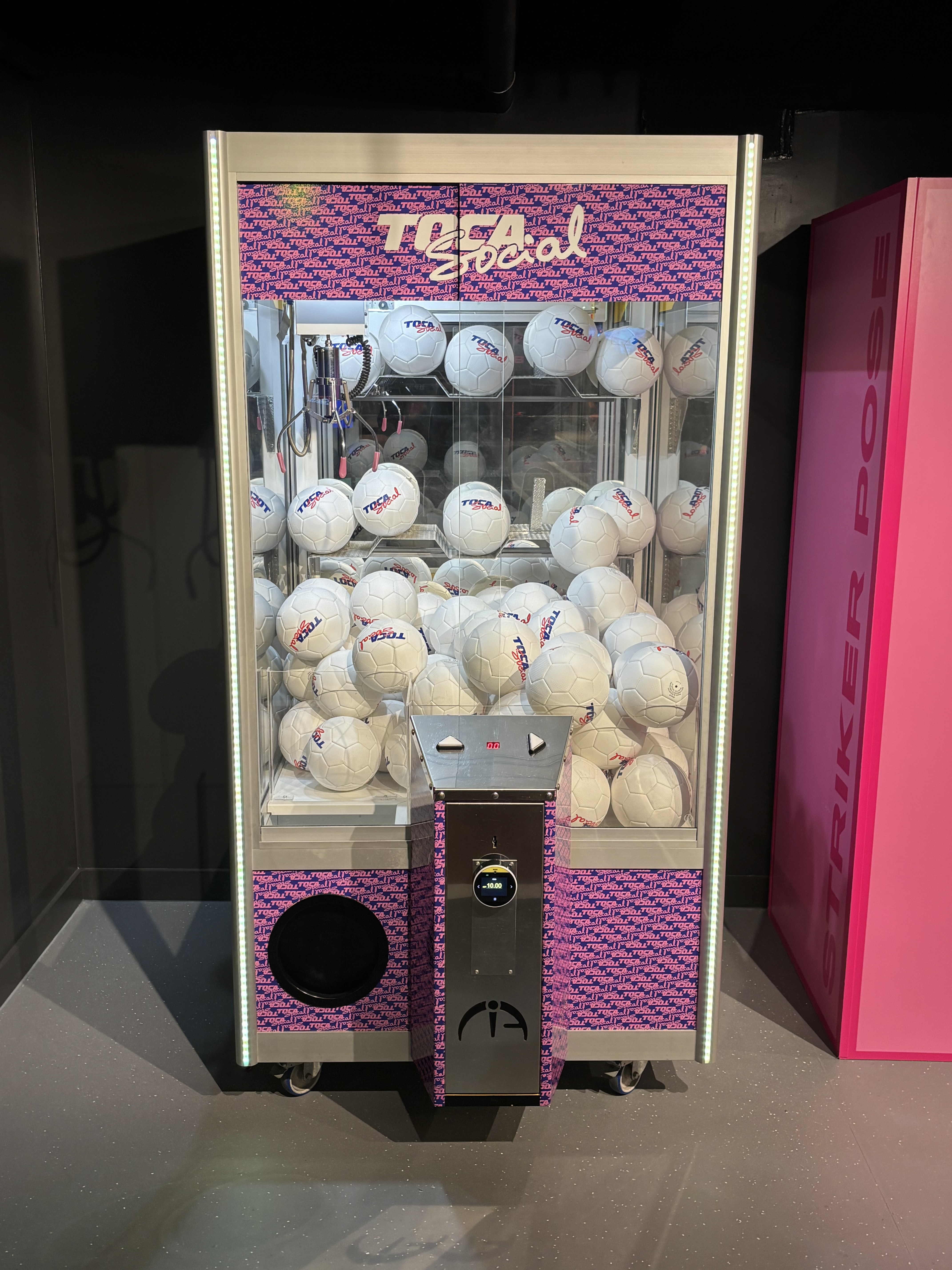Split Arcade Basebot Profit Split Arcade Machine Hire | Nationwide Hire