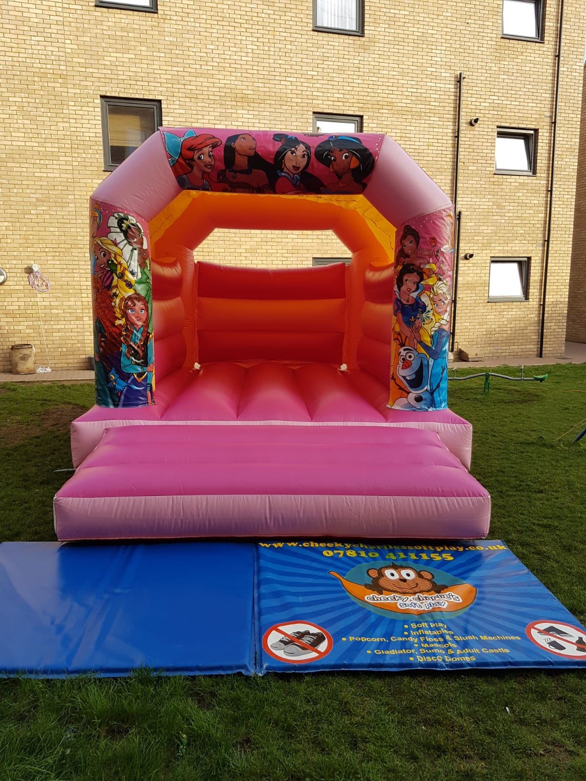 bouncy castles hire