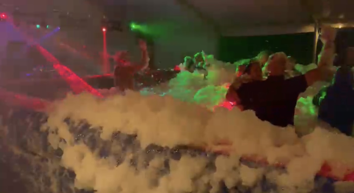 Foam Party Hire Happy Days Events 5 Star Reviews