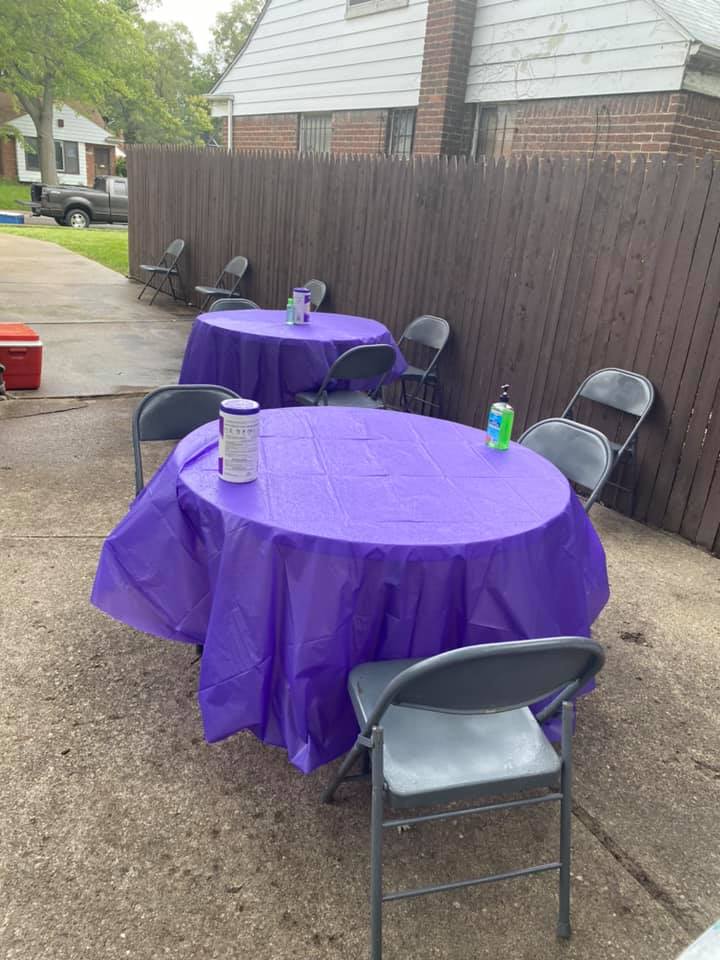 Table and Chair Rental in Detroit, Southfield, Redford, Dearborn.