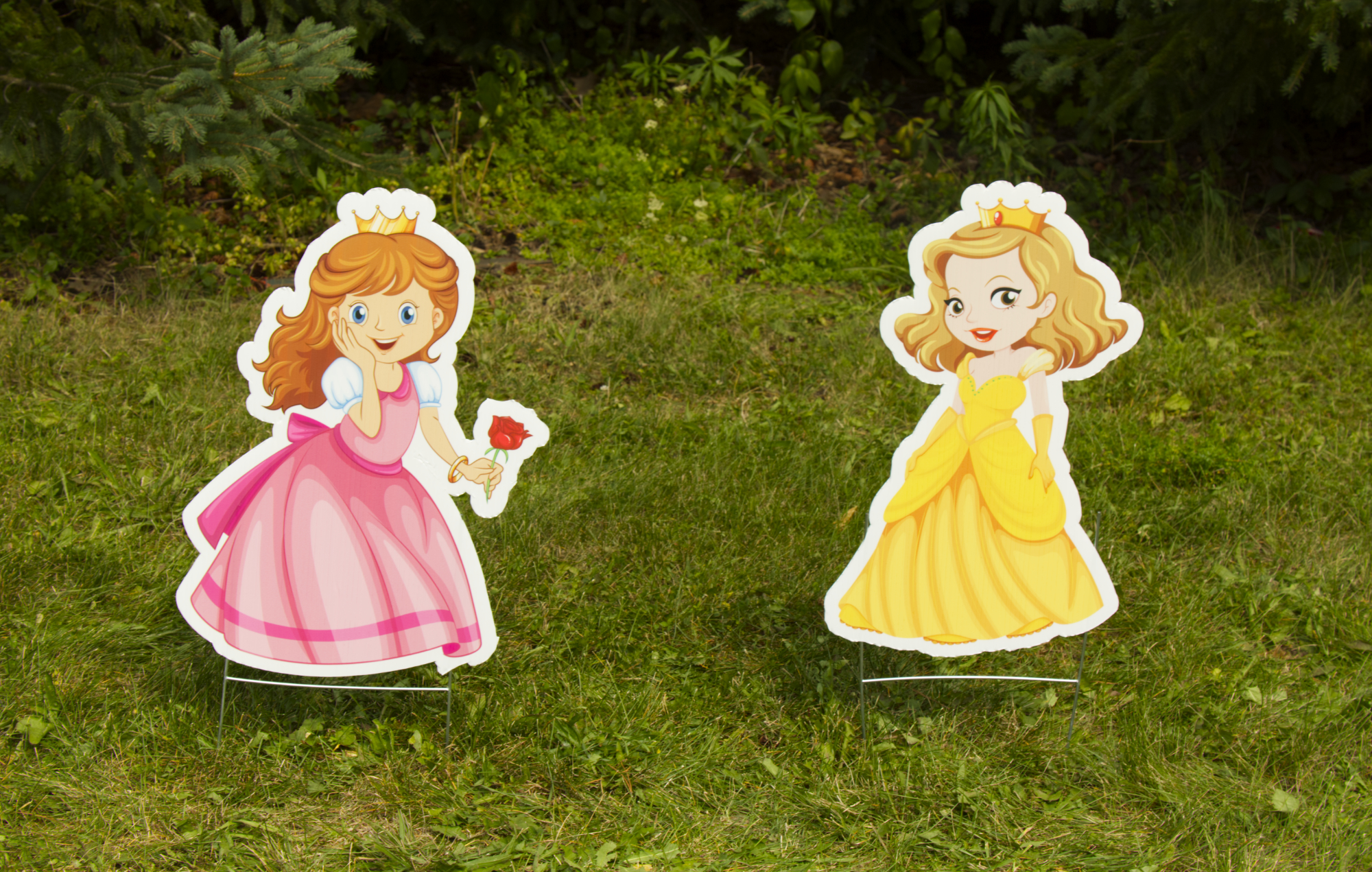 Characters you can add to customize your yard card Yard Card