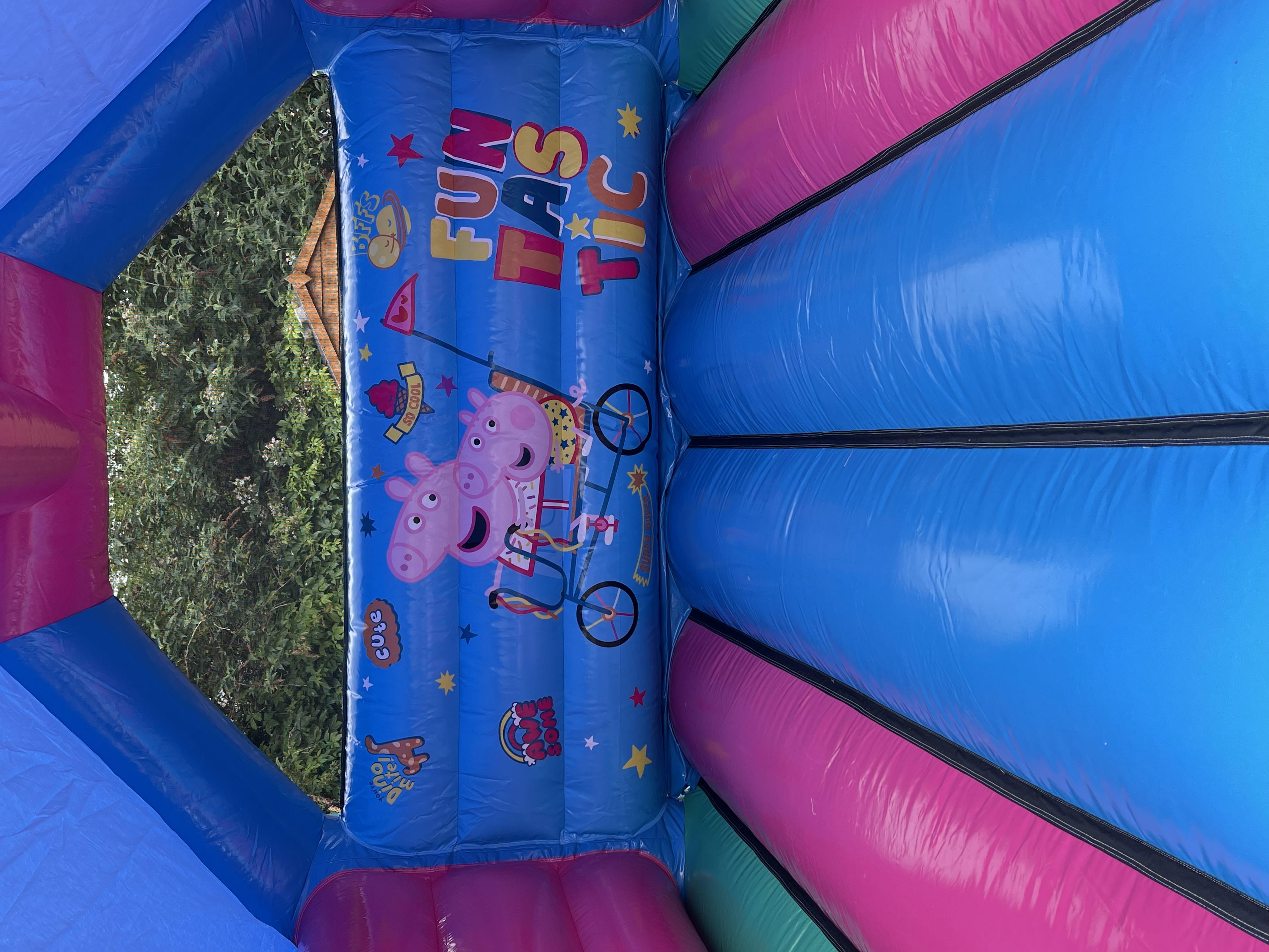 Peppa Pig Bouncy Castle