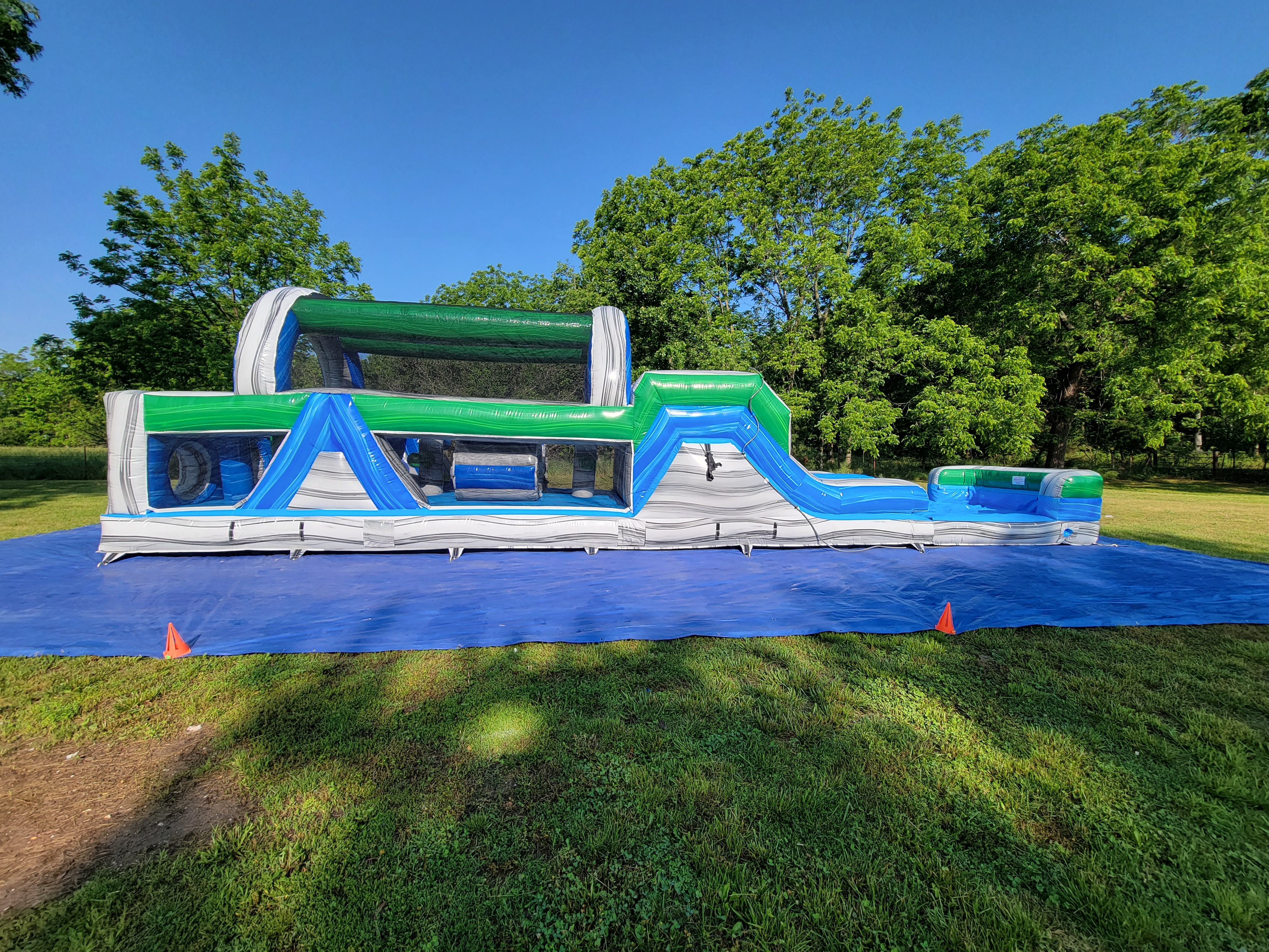 Aloha Obstacle Course - Rent Bounce House in Mo | Small Town Party ...