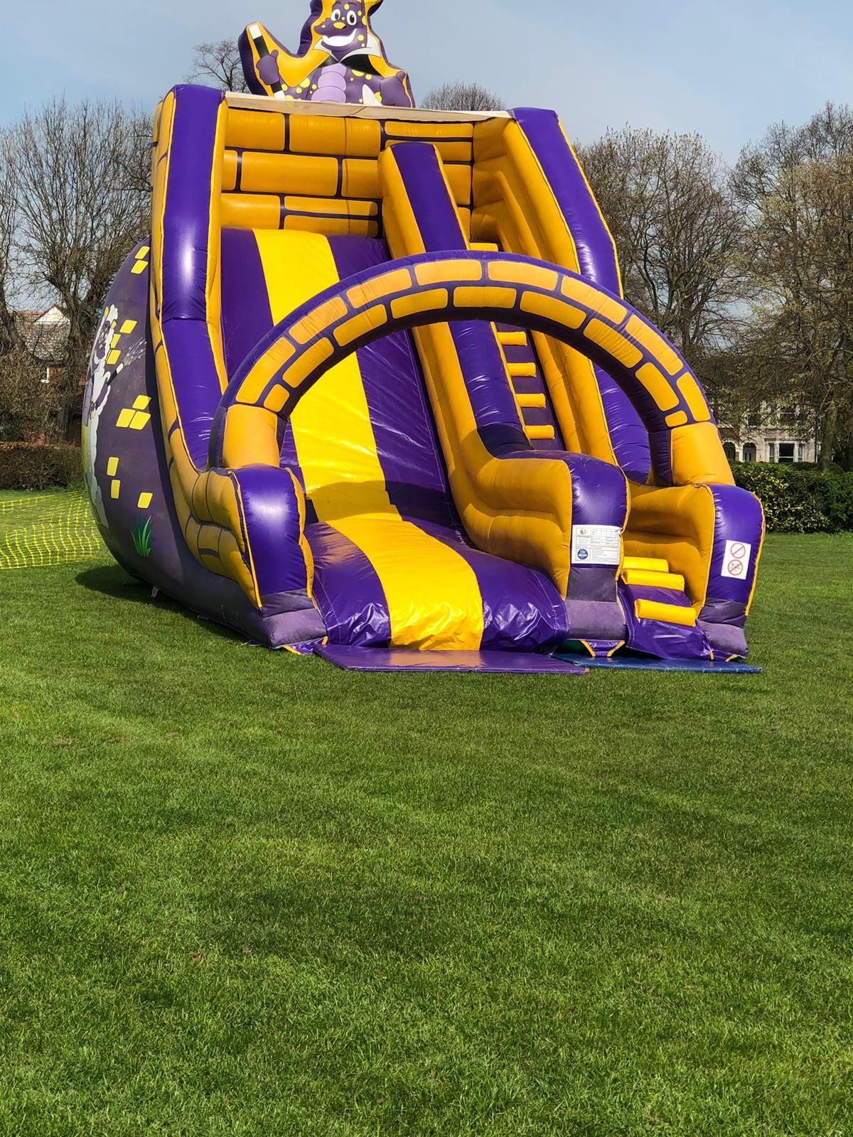 bouncy castle with slide to hire