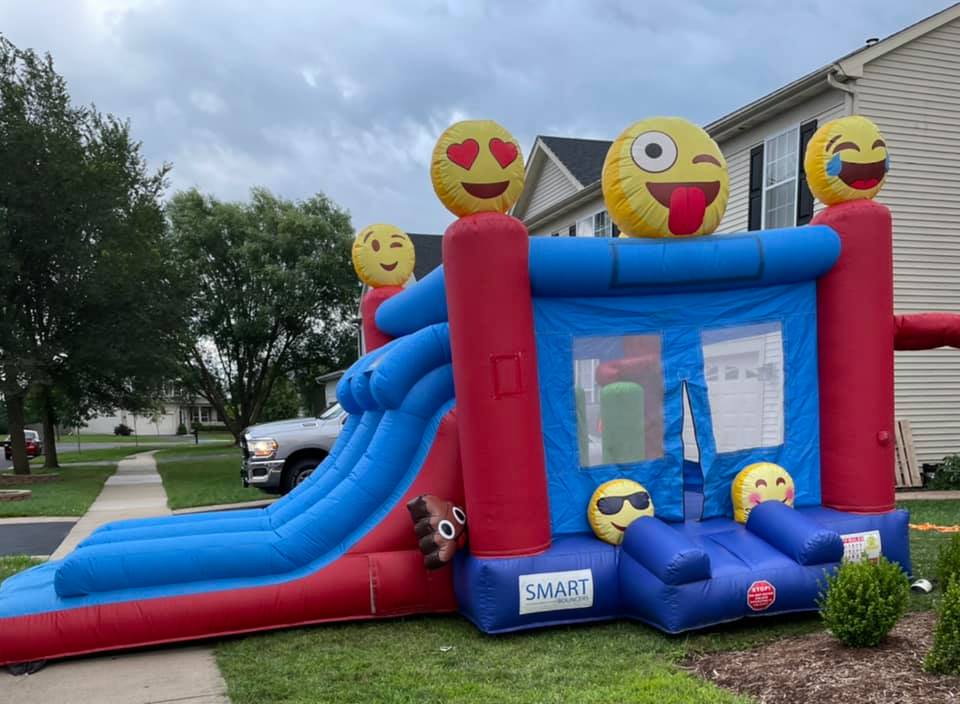 Combo Bounce Houses Hire in Montgomery IL, Oswego IL, Aurora IL
