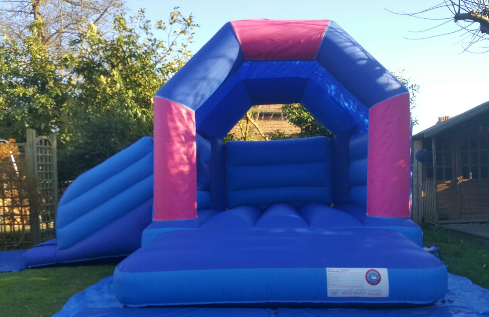 PINK VELCRO BOUNCY CASTLE 16FT vs 15ft - Bouncy Castle Hire, Soft Play ...