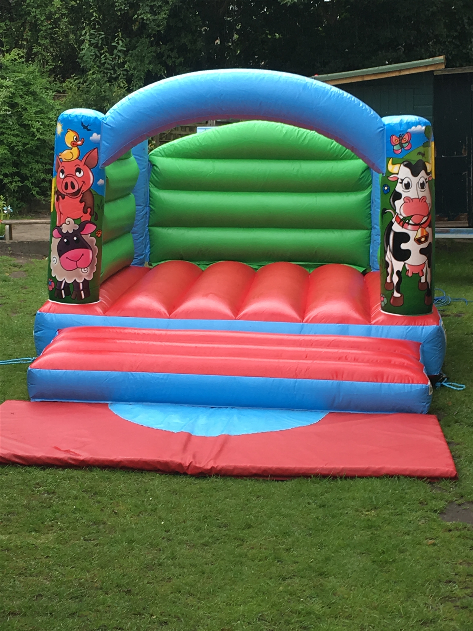 child's bouncy castle