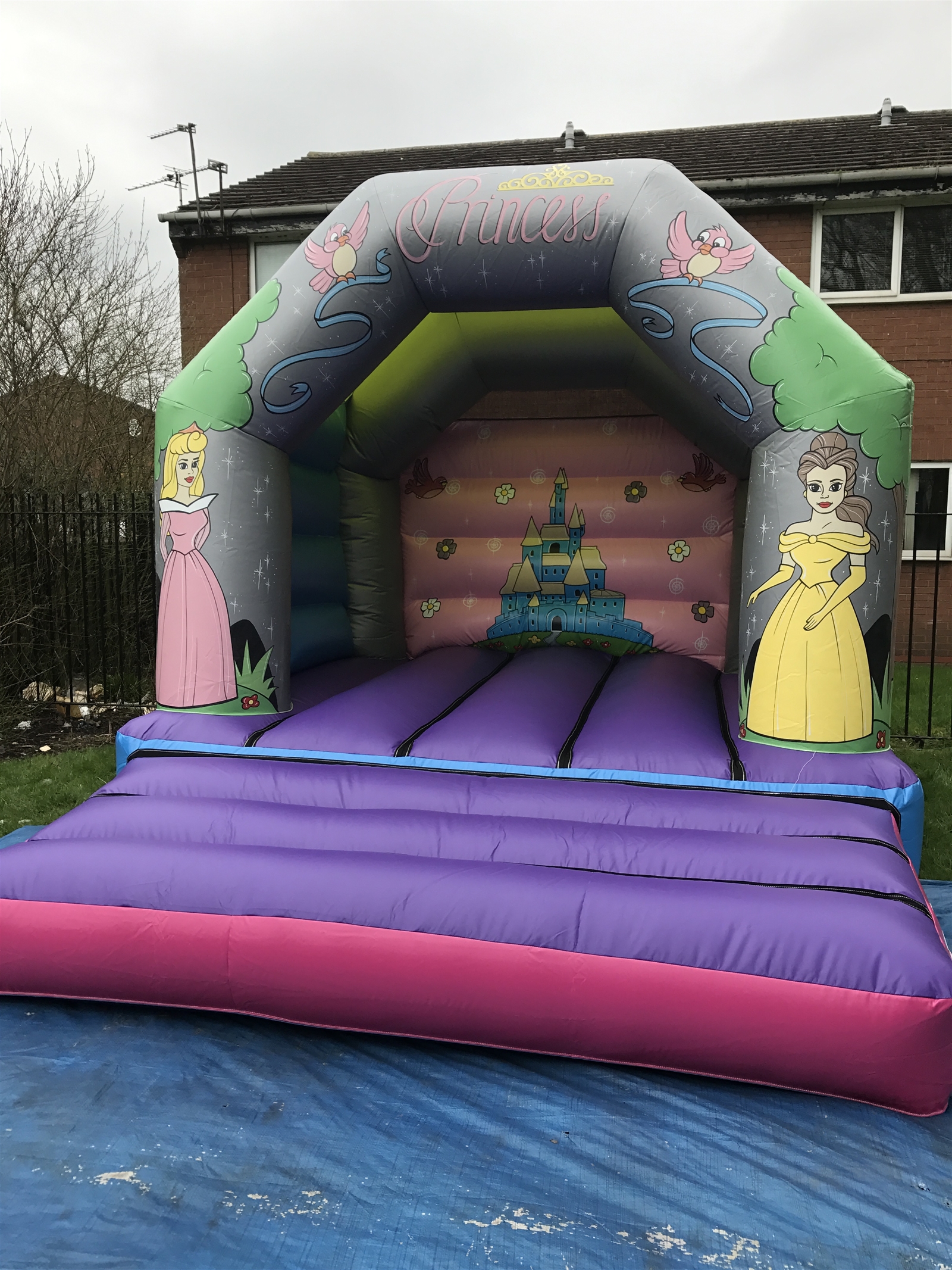 child's bouncy castle